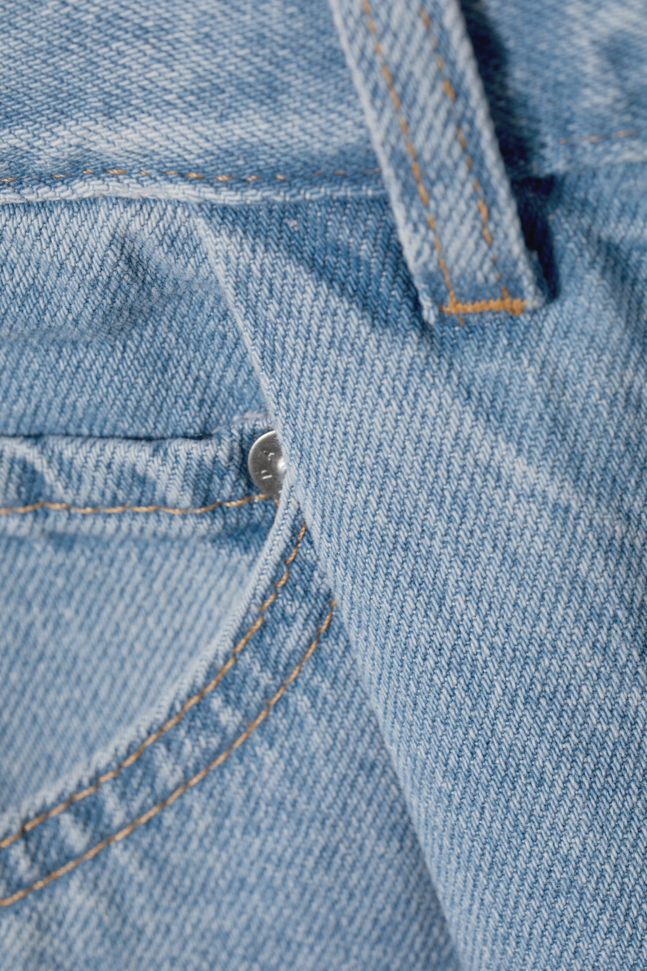 Air blue - Universe Loose Pleated Jeans - 1