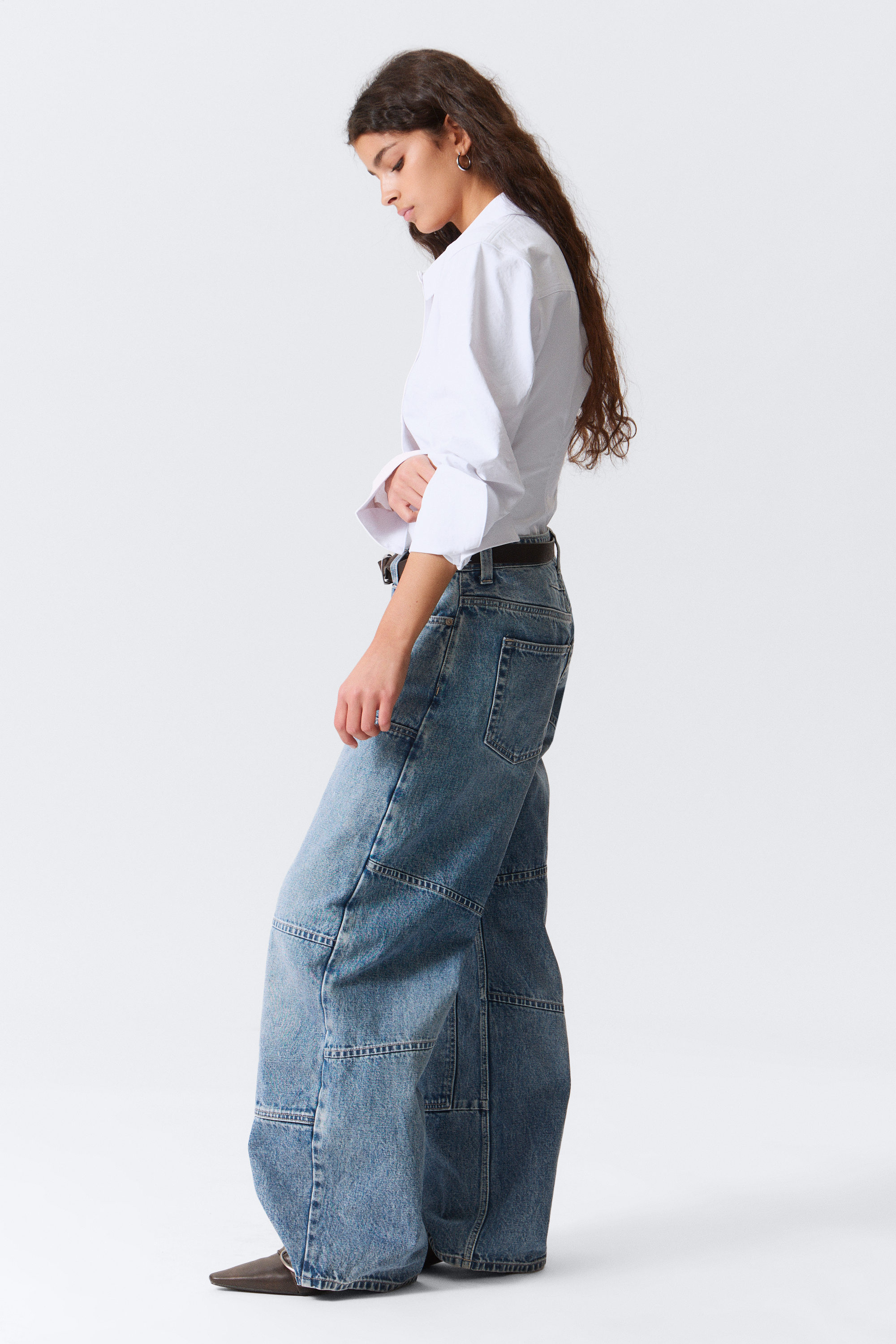 Mid Blue - Mittelblau - Low Waist Loose Barrel Leg Workwear Jeans - 2