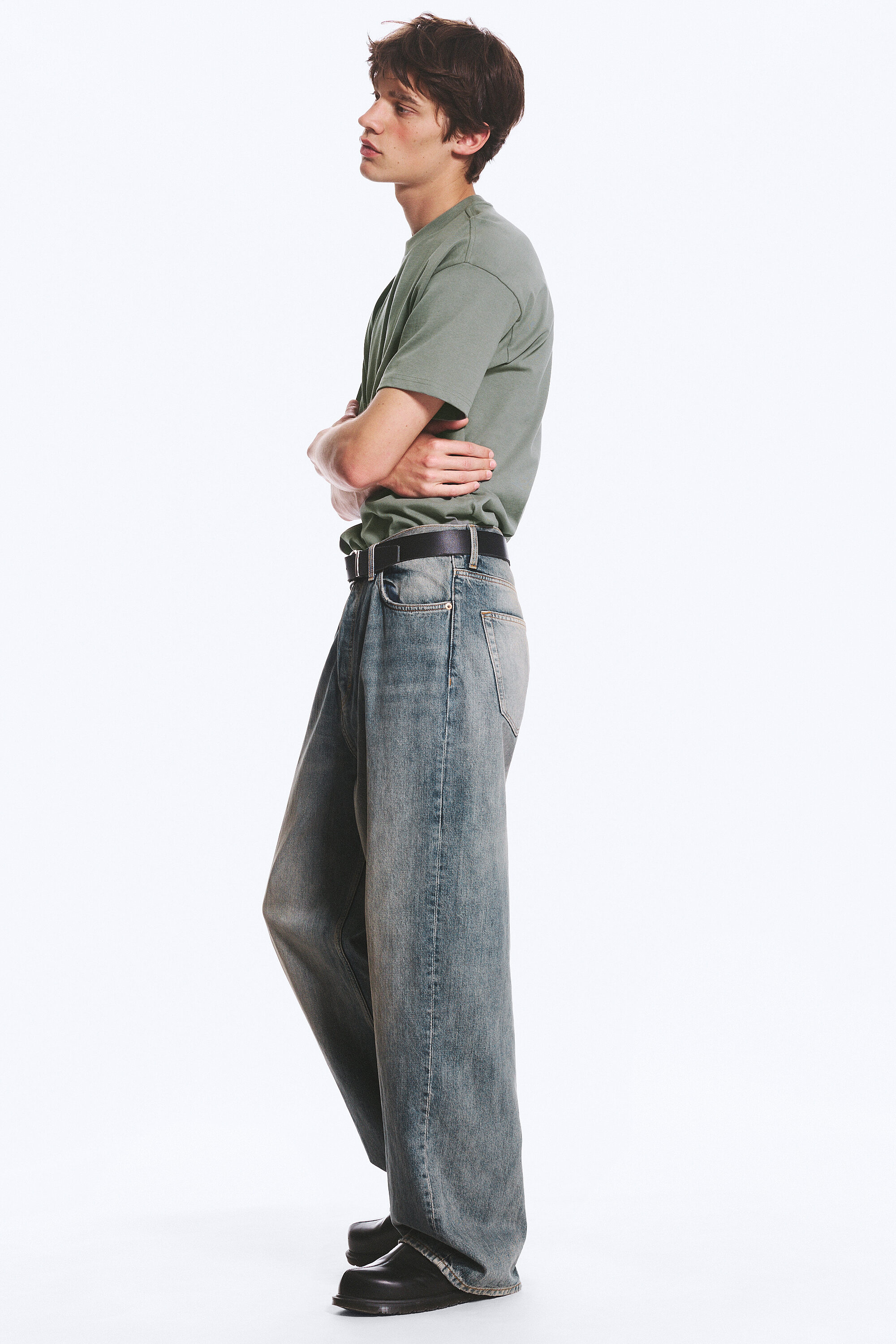 astro mid rise loose baggy unisex jeans - Arizona Blue - Medium