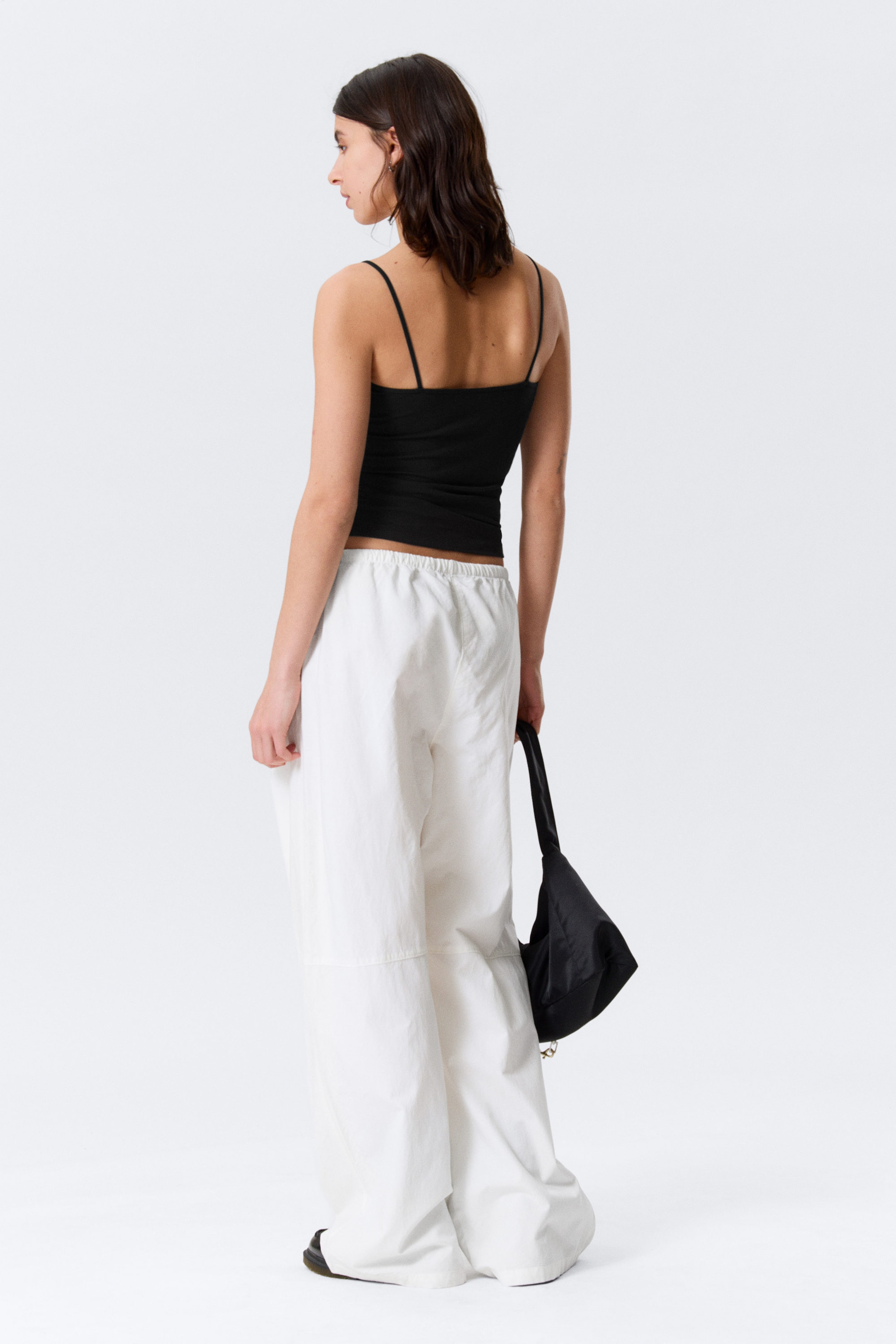 Vit - Vida lågmidjade byxor med ledig passform - 3