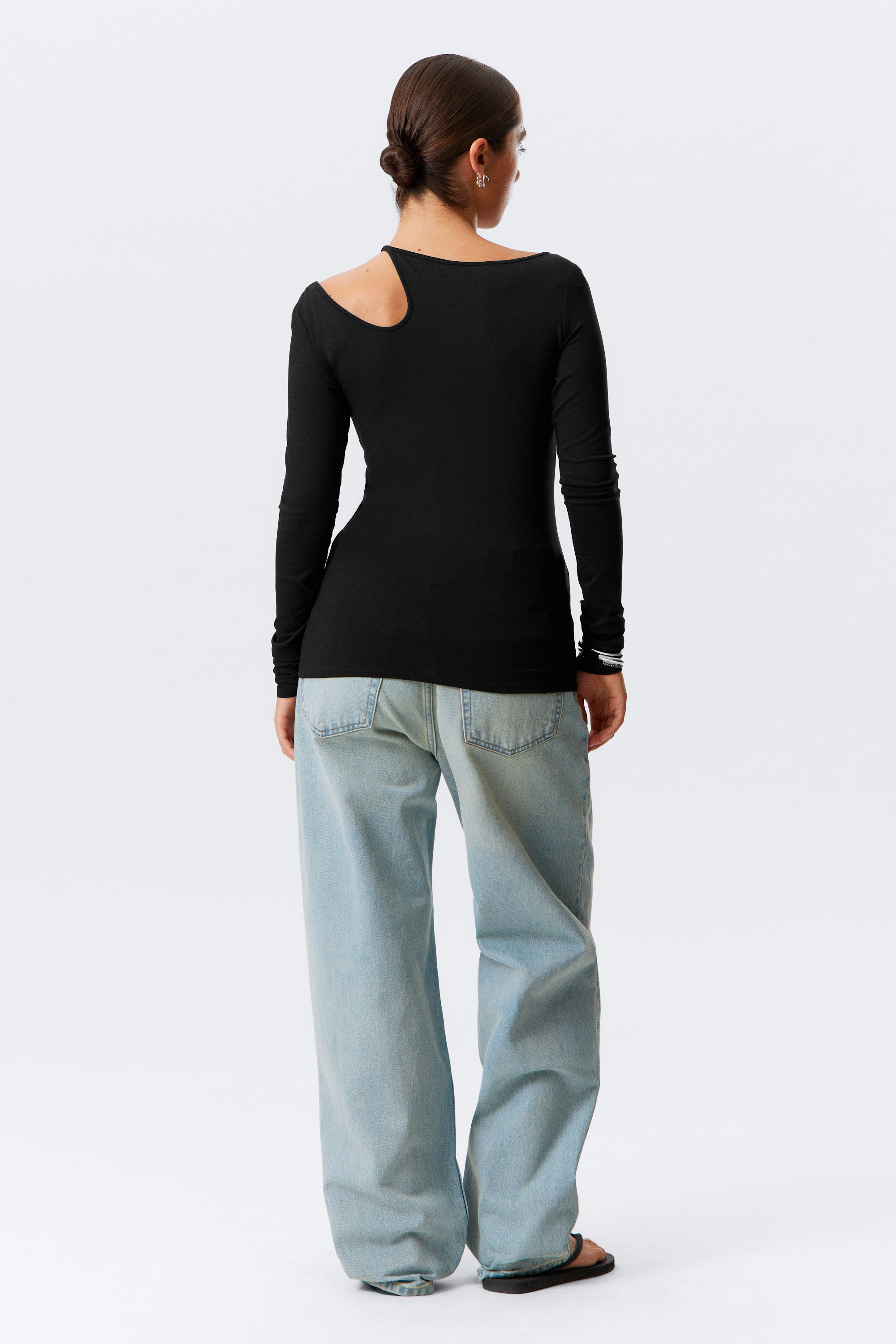 Black - Long-Sleeved Off-Shoulder Top - 3