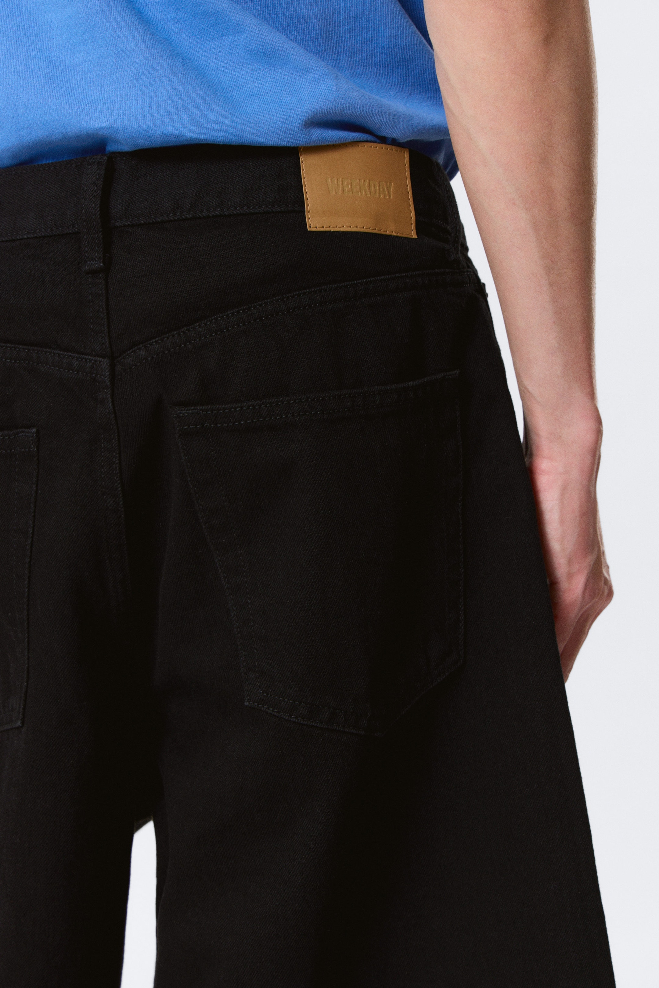 Black Rinse - Black - Astro Mid Rise Loose Baggy Denim Shorts - 4