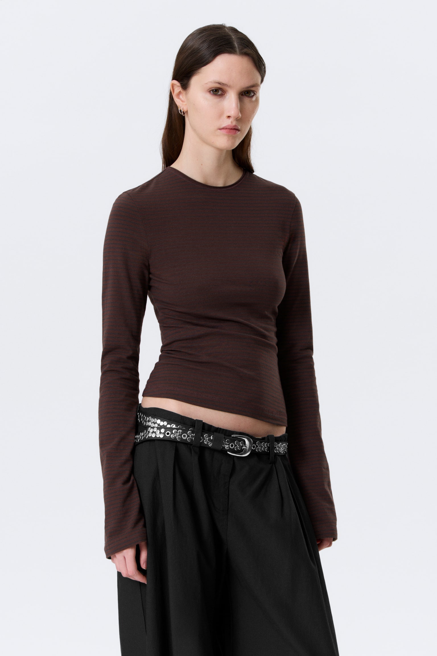 Longsleeve aus Baumwolle - Dunkelrot gestreift/Dunkelbraun/Schwarz/Schwarz/Dunkelblau gestreift/Dunkelgrün gestreift - 1