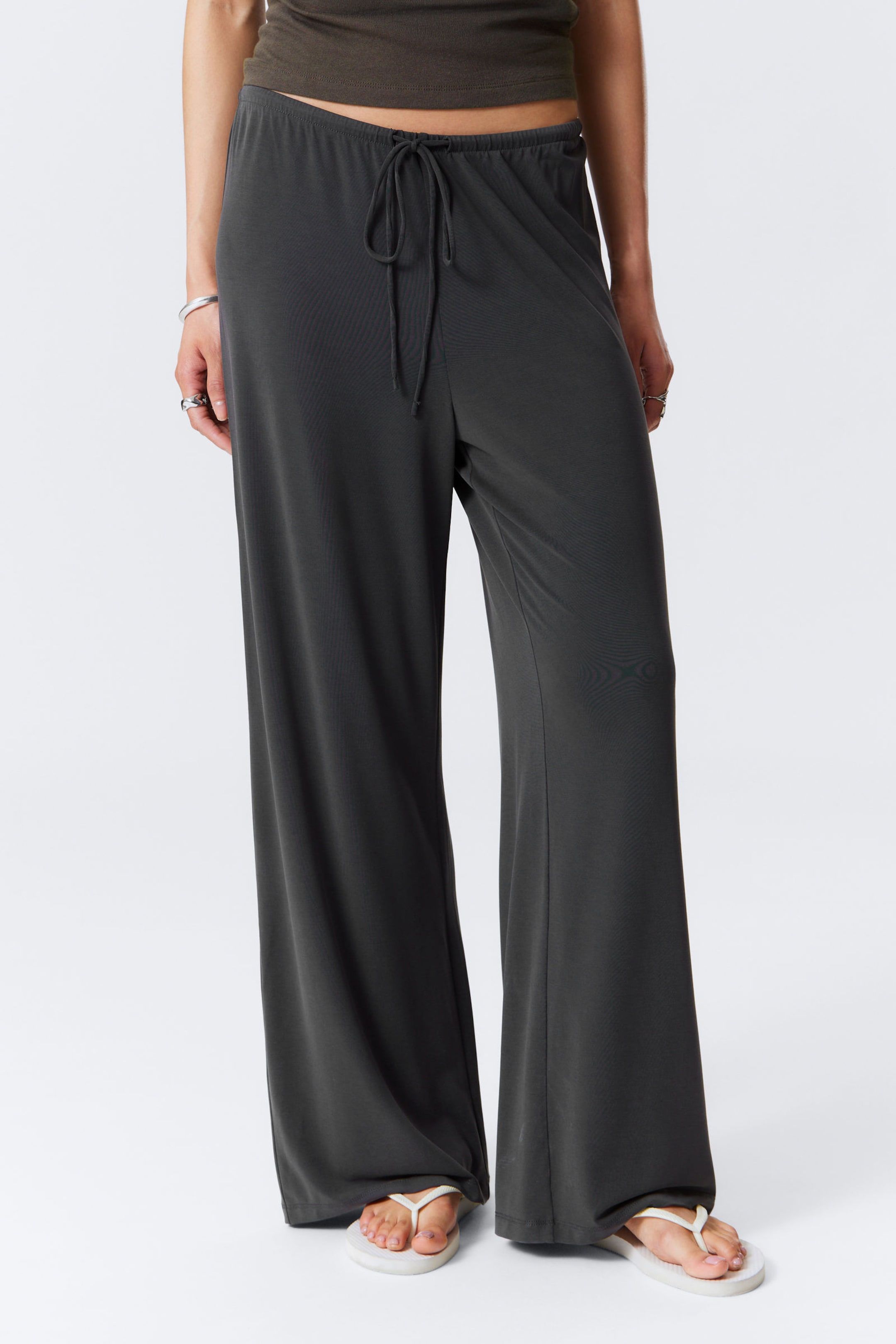 #272627 - Soft Drawstring Wide-Leg Trousers - 2