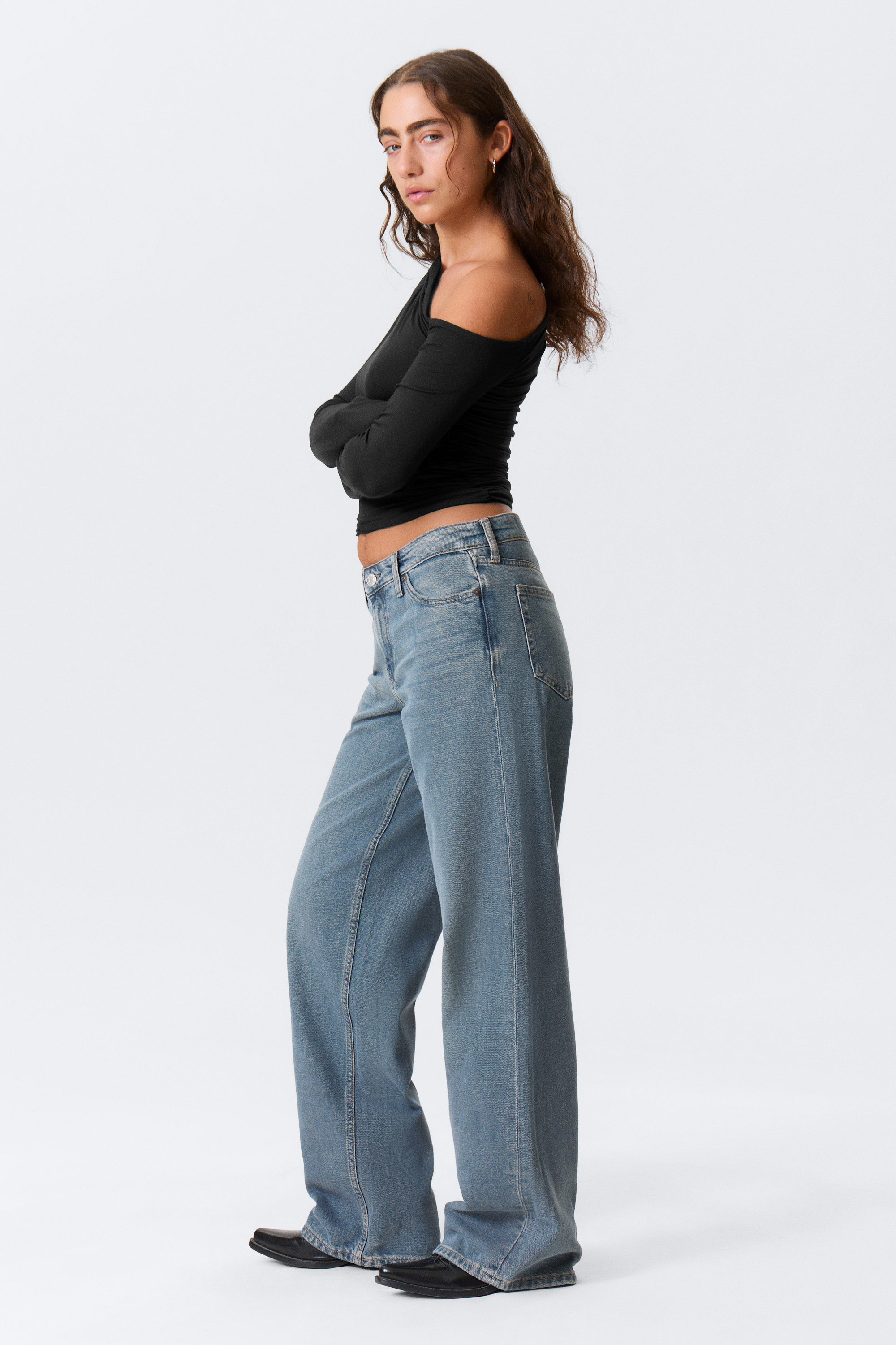 Blue One - Medium Blue - Ample Low Rise Loose Wide Leg Jeans - 6
