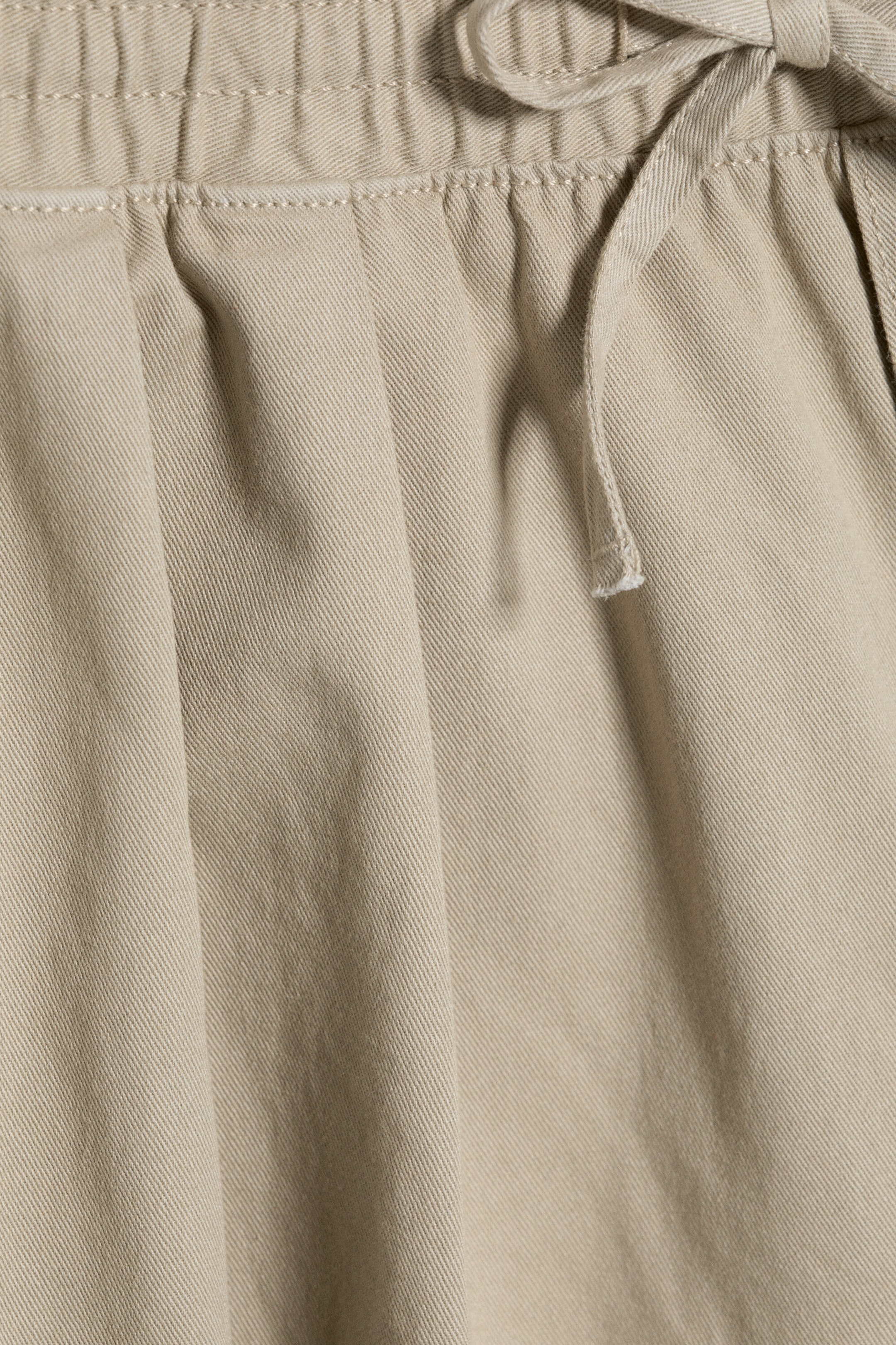 Staubiges Beige - Schlupfhose Cocoon - 2