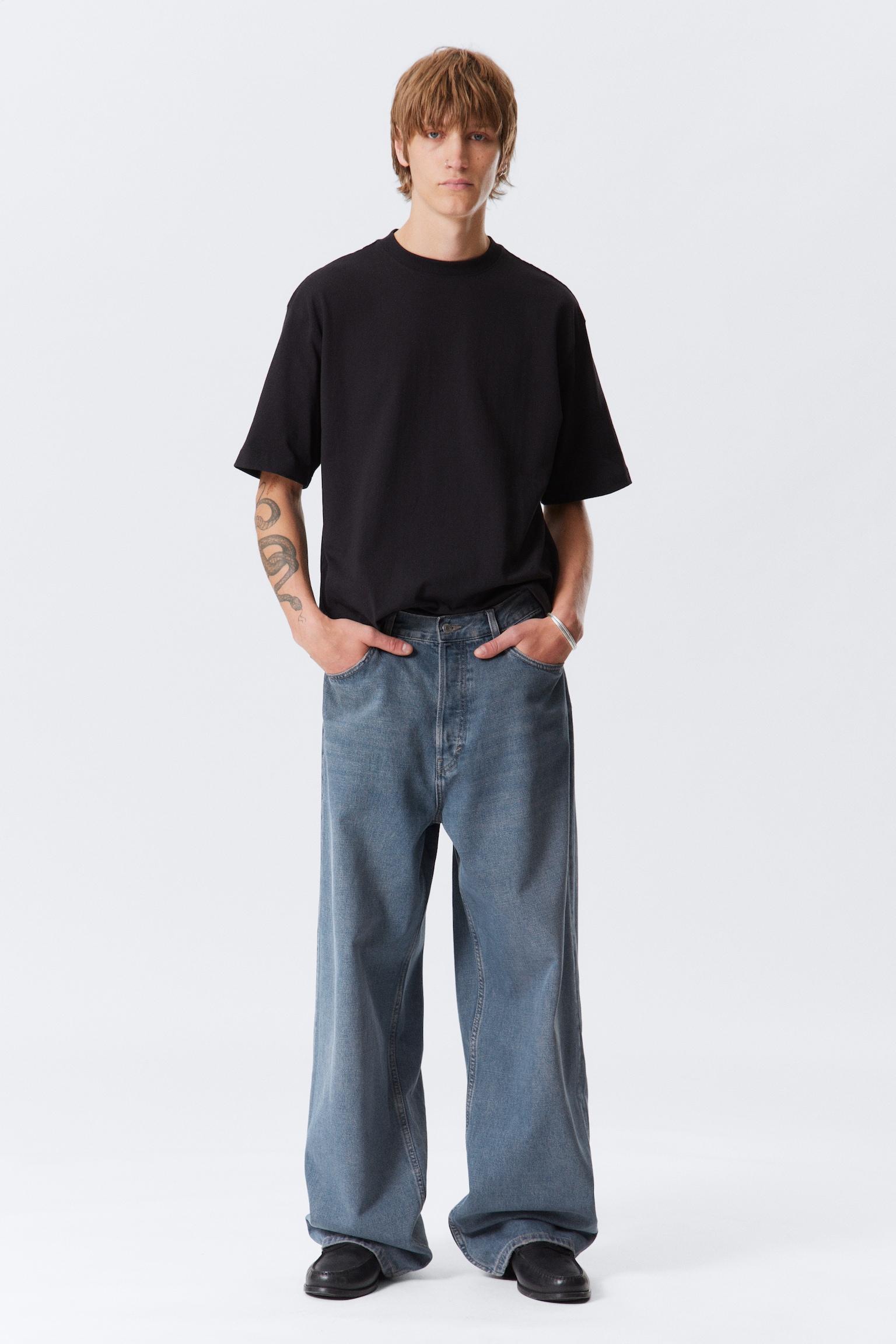 Astro Loose Baggy Leg Jeans - One Blue - Medium Blue/Tuned Black - Black/Black Rinse - Black/Blue Rinse - Ciemnoniebieski/Blue Stream - Medium Blue/Mine Grey/Board Blue - Medium Blue/Snow Blue - Light Blue/Mine Blue - Medium Blue/Torn Blue - Medium Blue