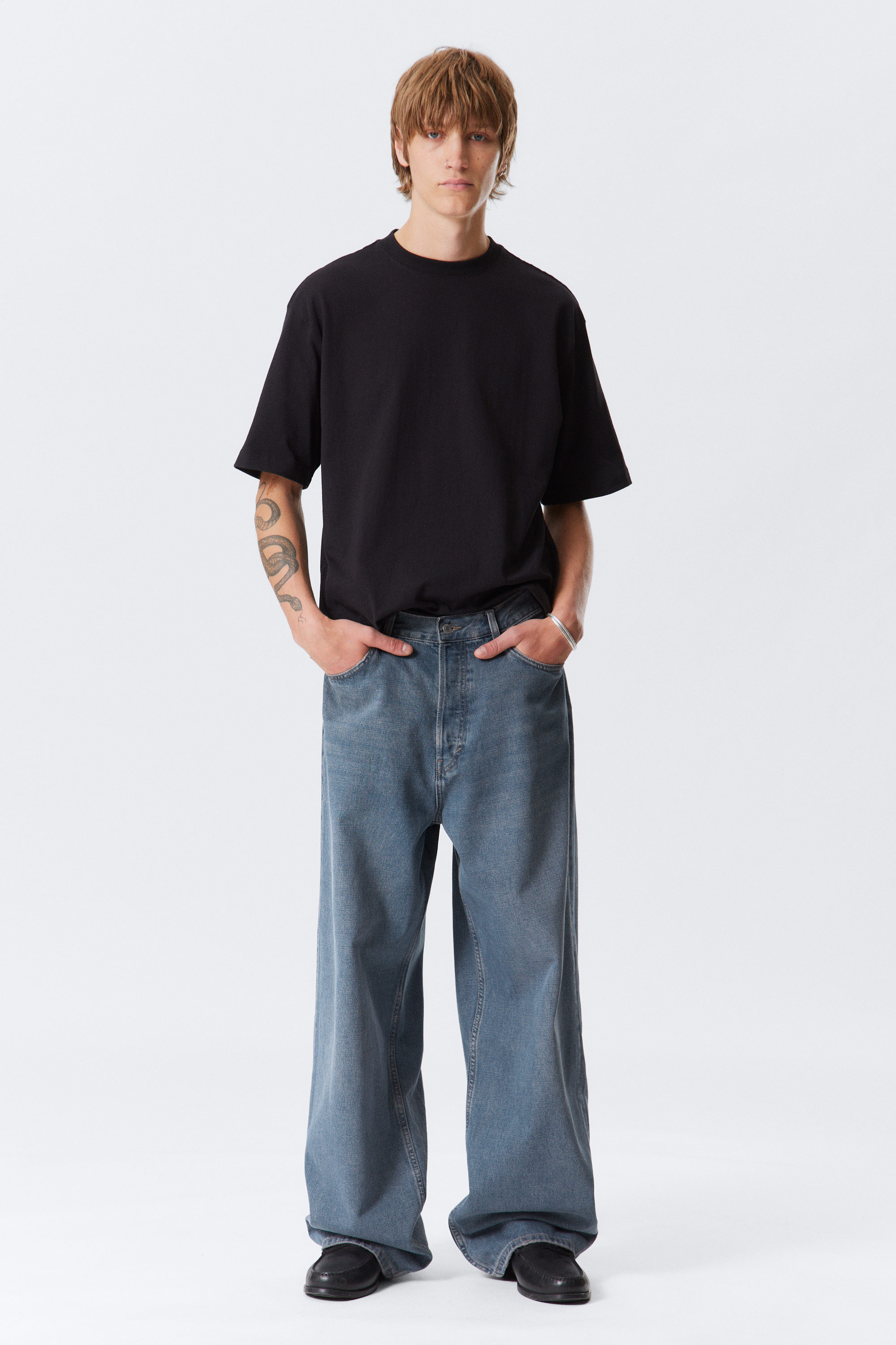 Blue One - Mellanblå - Astro Loose Baggy Leg Jeans - 3
