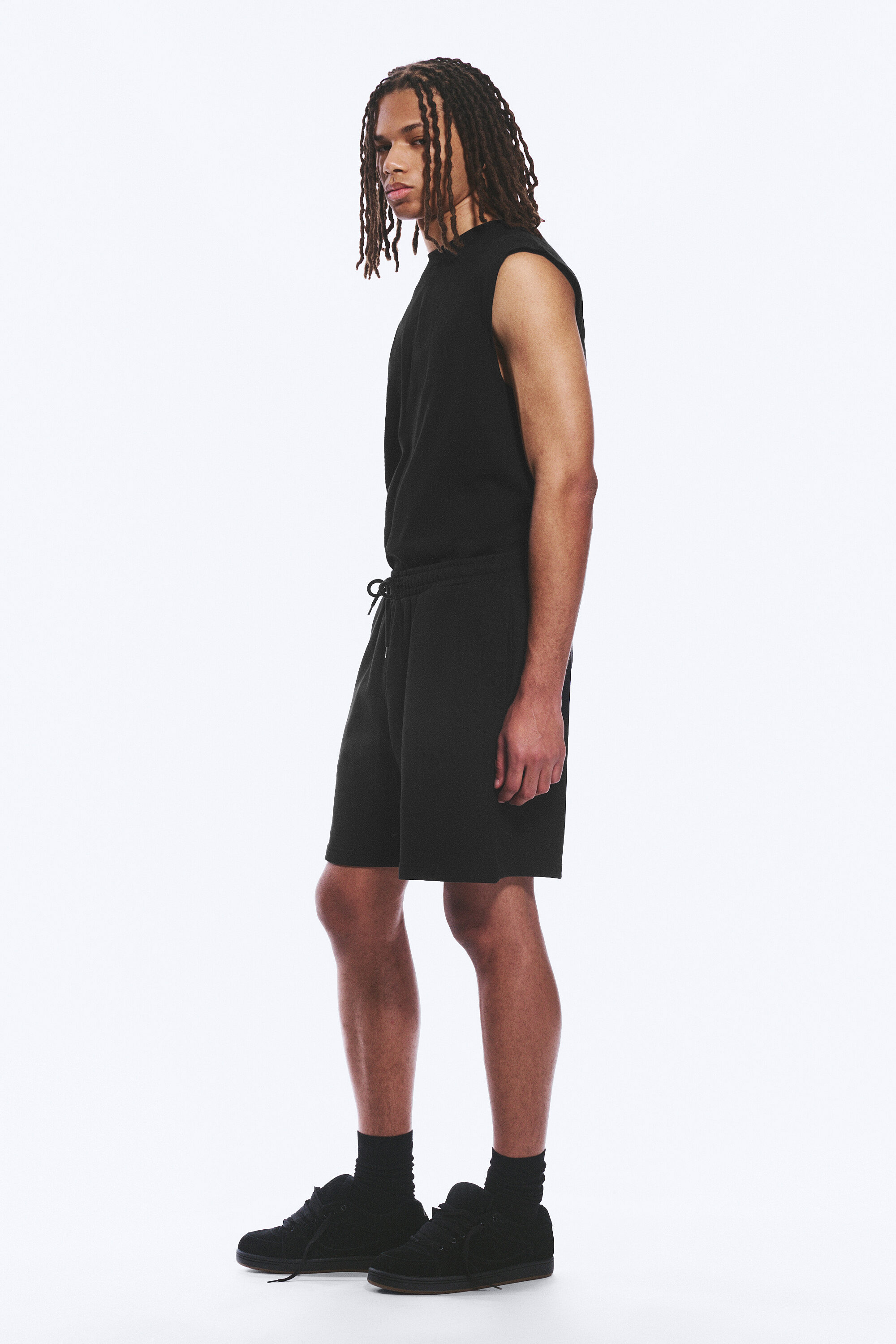relaxed terry shorts - Black | Weekday WW