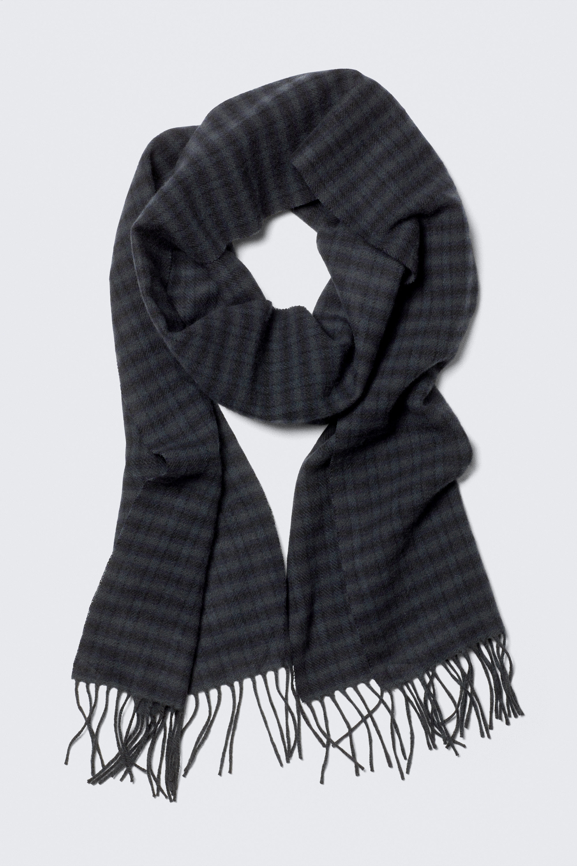 Mellan grå - Lång vävd scarf i ull - 2