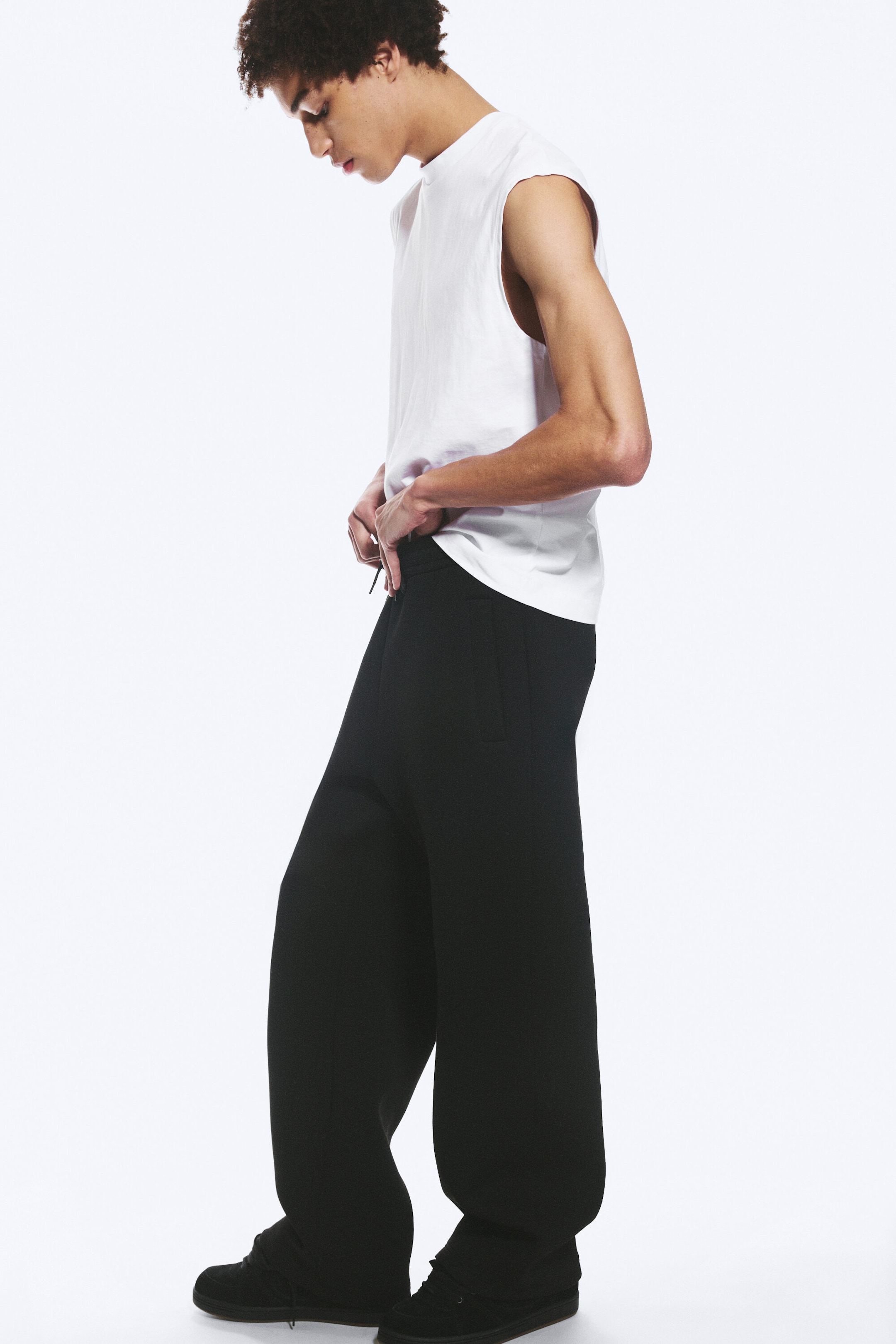Black - Loose Fit Scuba Sweatpants - 2