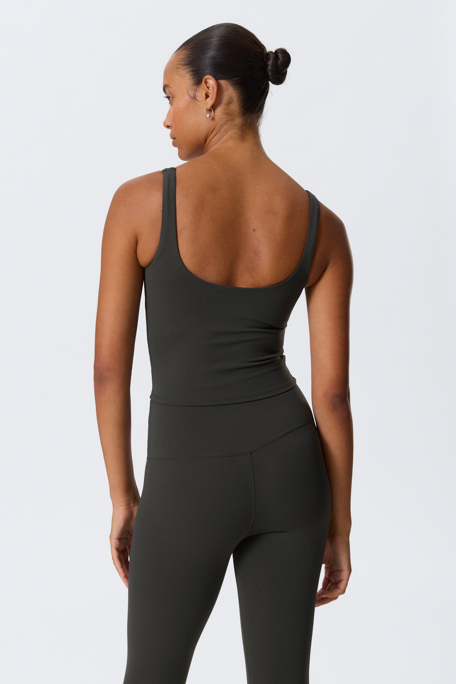 Top sportowy Cropped - Ciemnoszary/Ciemnobrązowy/Ciemna zieleń khaki/Czarny - 5