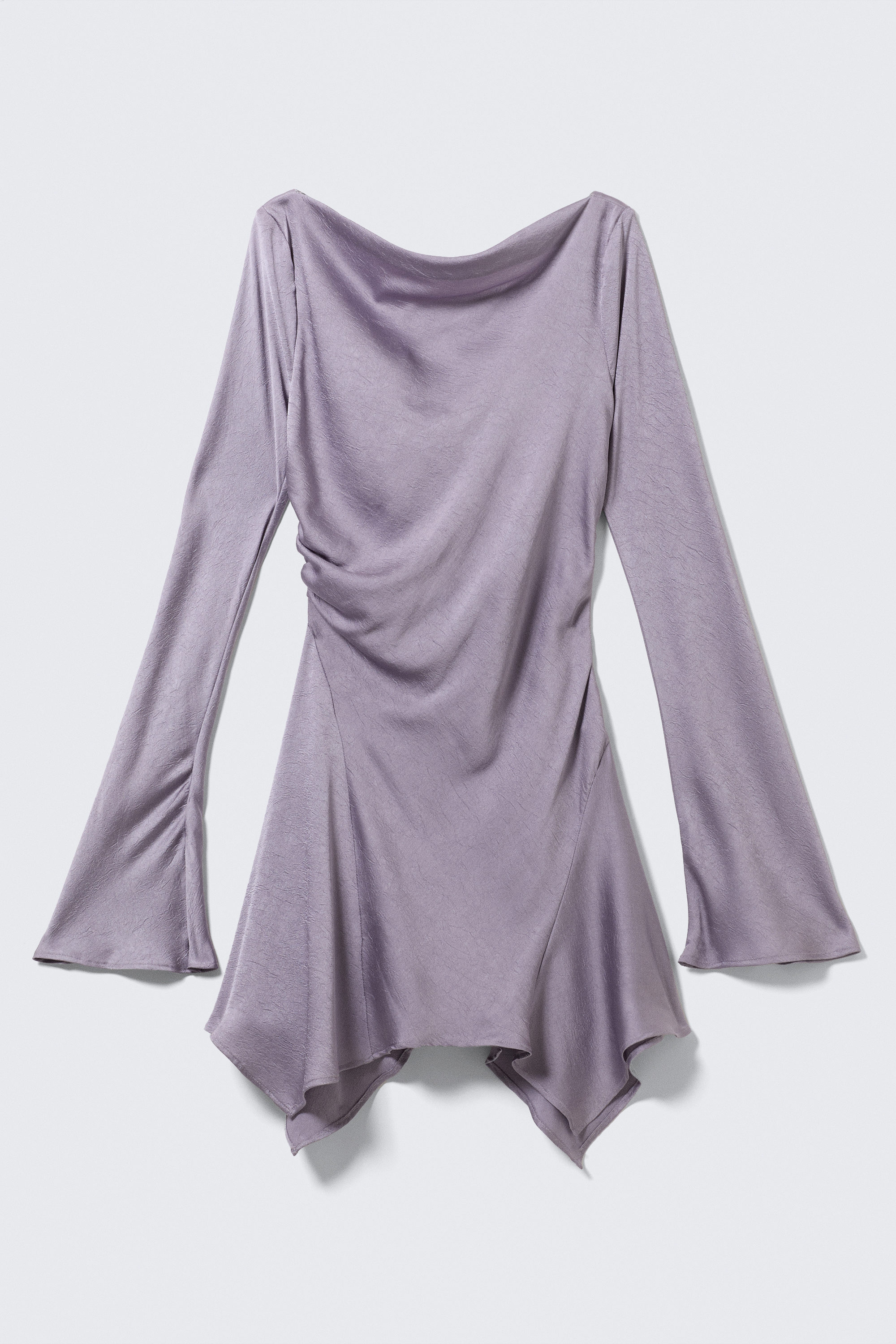 Flieder - Asymmetrisches Satin-Minikleid mit langen Ärmeln - 5