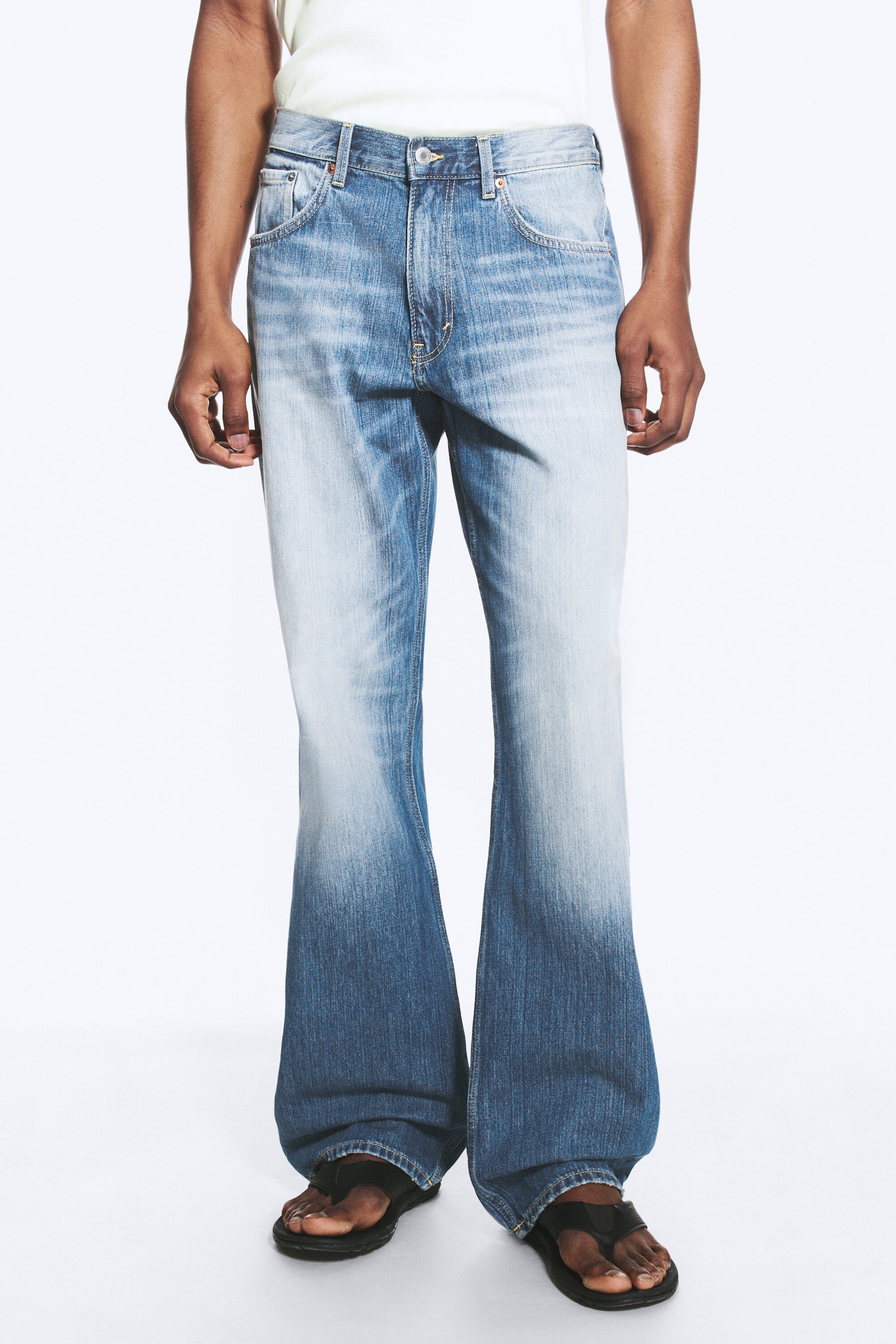 Stallion Blue - Mittelblau - Mercury Mid Waist Relaxed Bootcut Jeans - 2