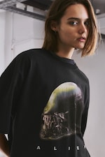 Off-black - Alien Loose Boxy T-shirt - 0