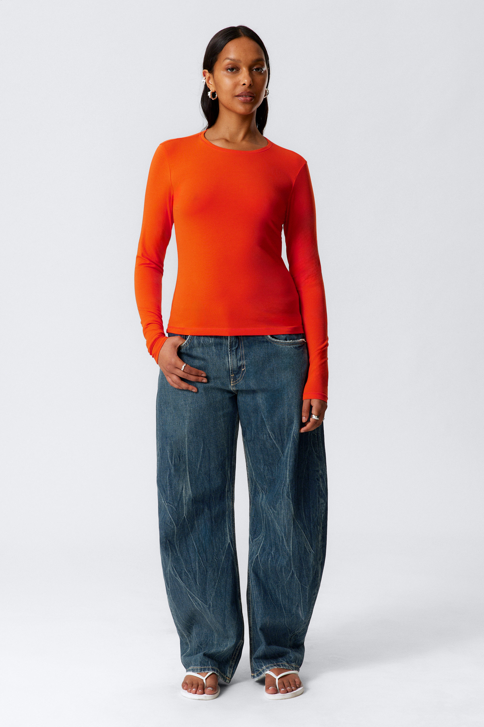 Bright Orange - Slim Fitted Long Sleeve - 2