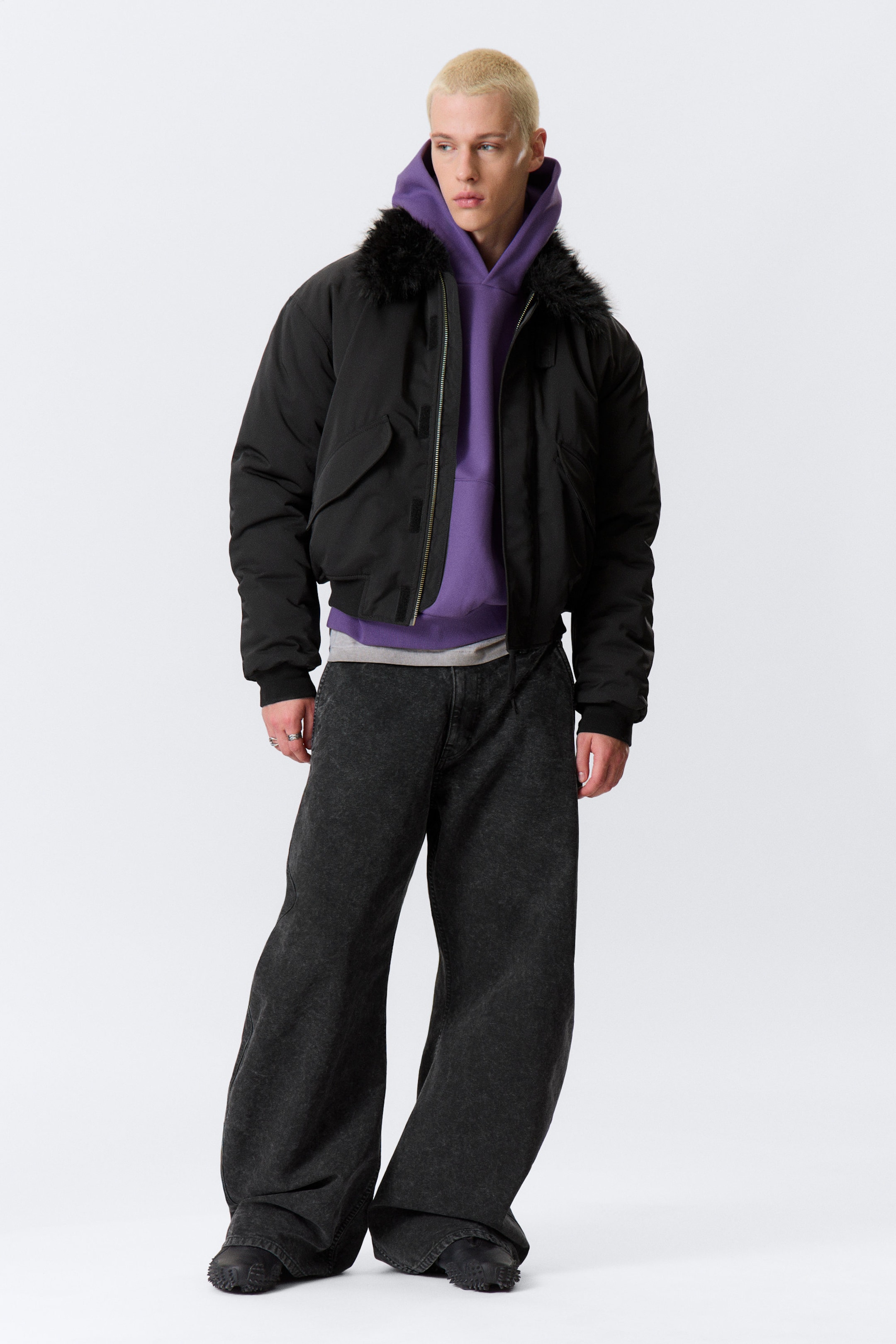 Black - Loose Bomber Jacket with Faux-Fur Collar - 2