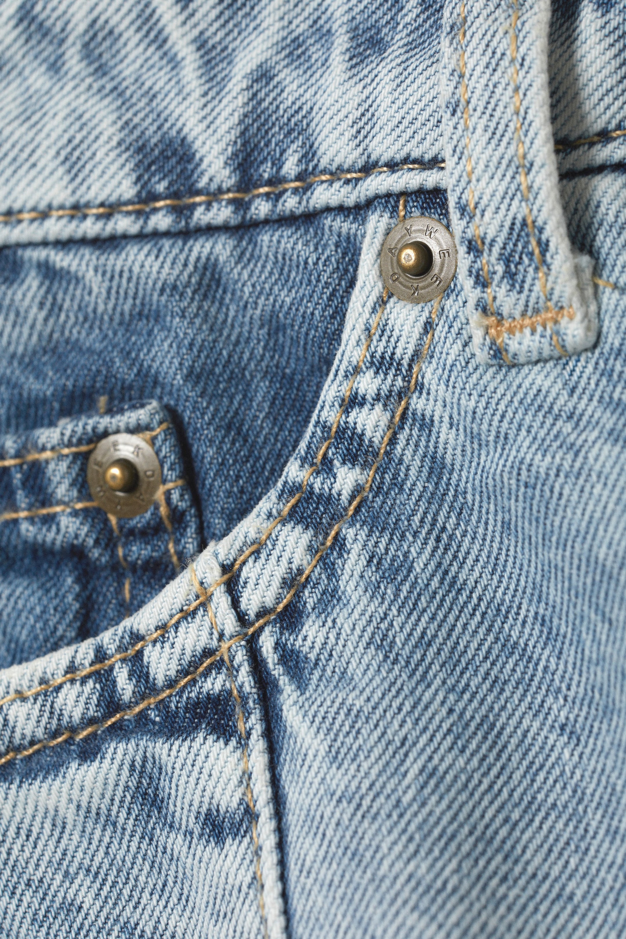 Tide Blue - Low Frayed Mini Denim Skirt - 2