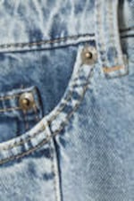 Gezeitenblau - Ausgefranster Mini-Jeansrock mit niedriger Taille - 1