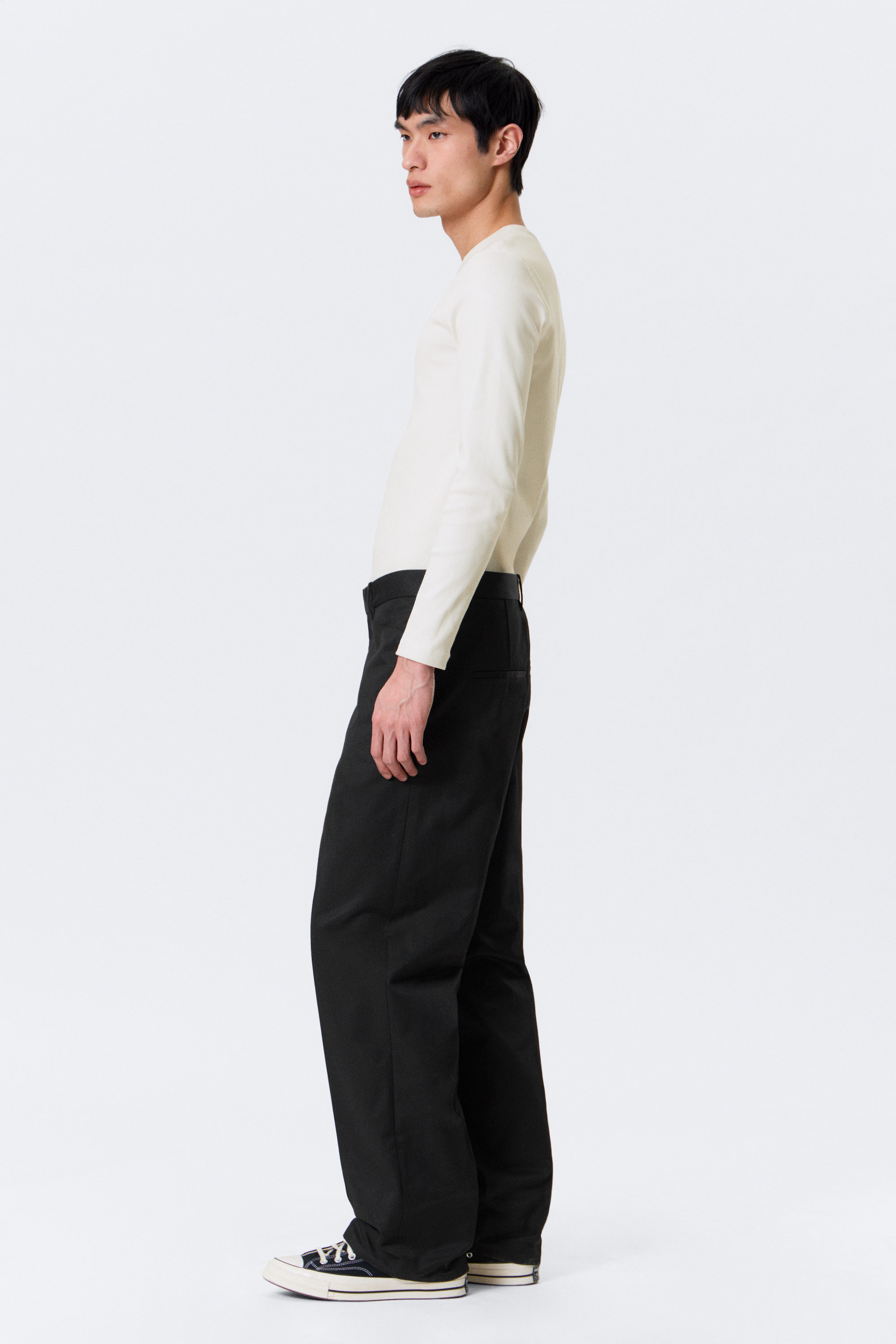 mid rise relaxed straight leg chino trousers - Black | Weekday WW