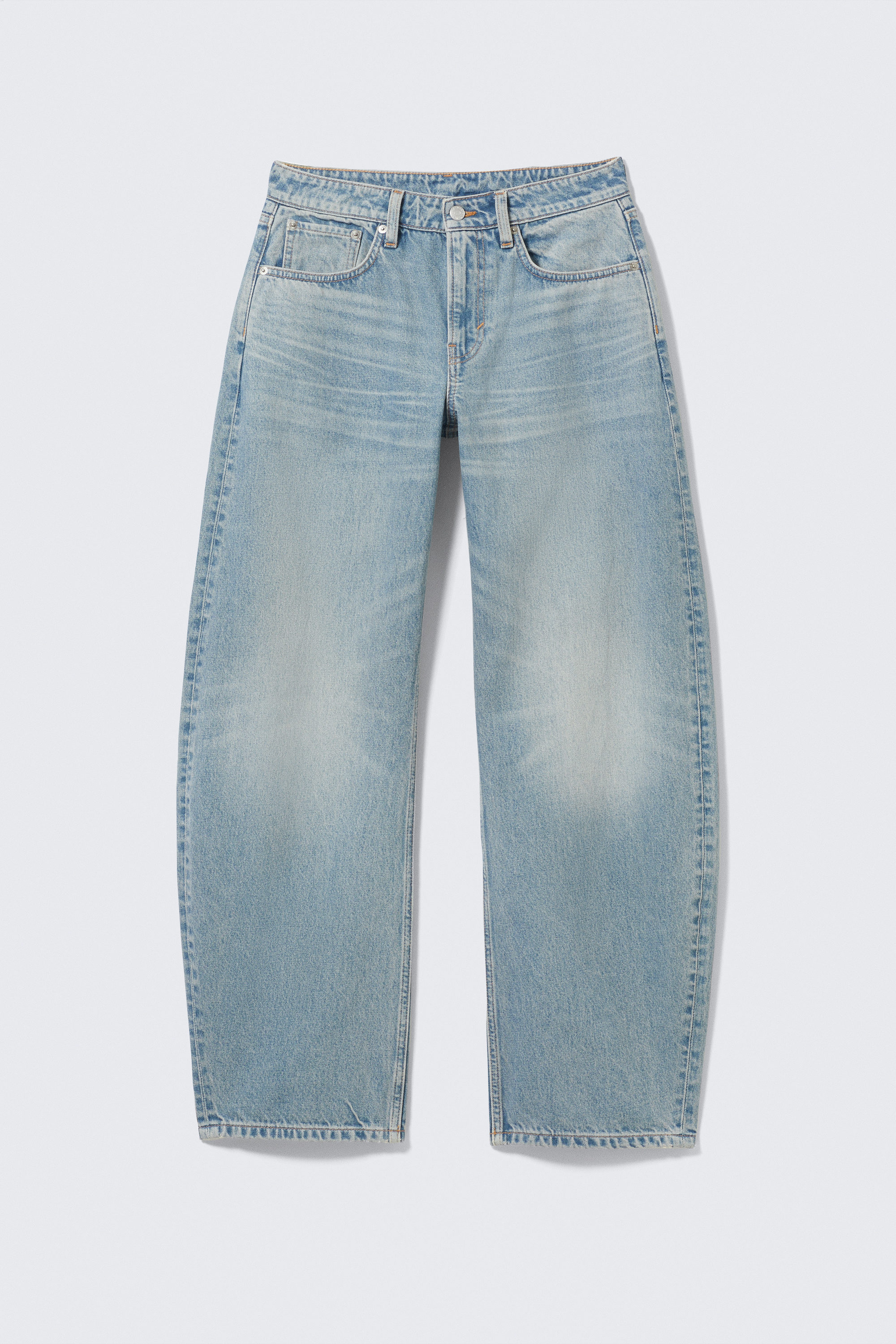 Seventeen Blue - Medium Blue - Abell Mid Rise Regular Cocoon Leg Jeans - 1