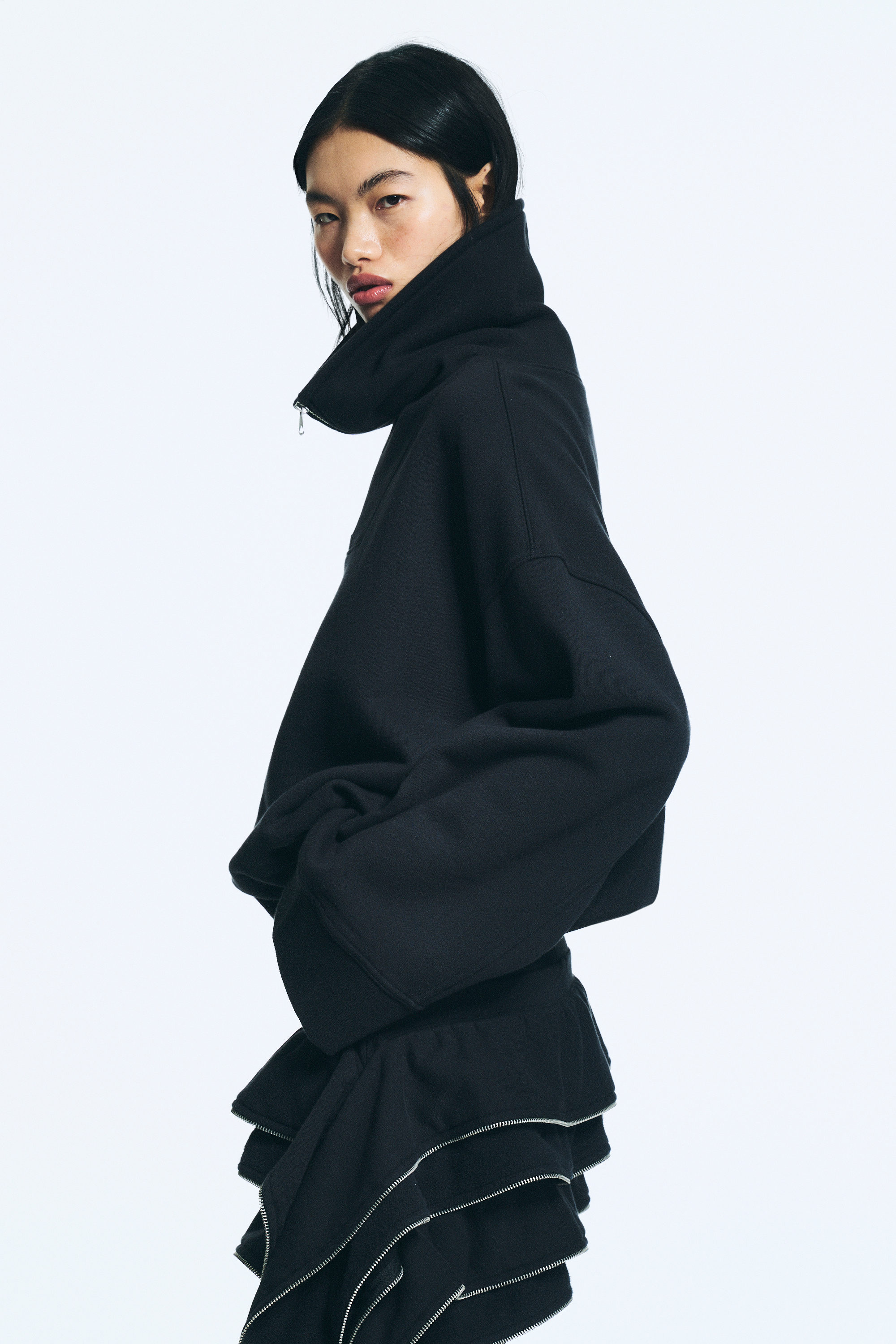 Dark Grey - Sweatshirt mit weitem Schnitt und Stehkragen - 1