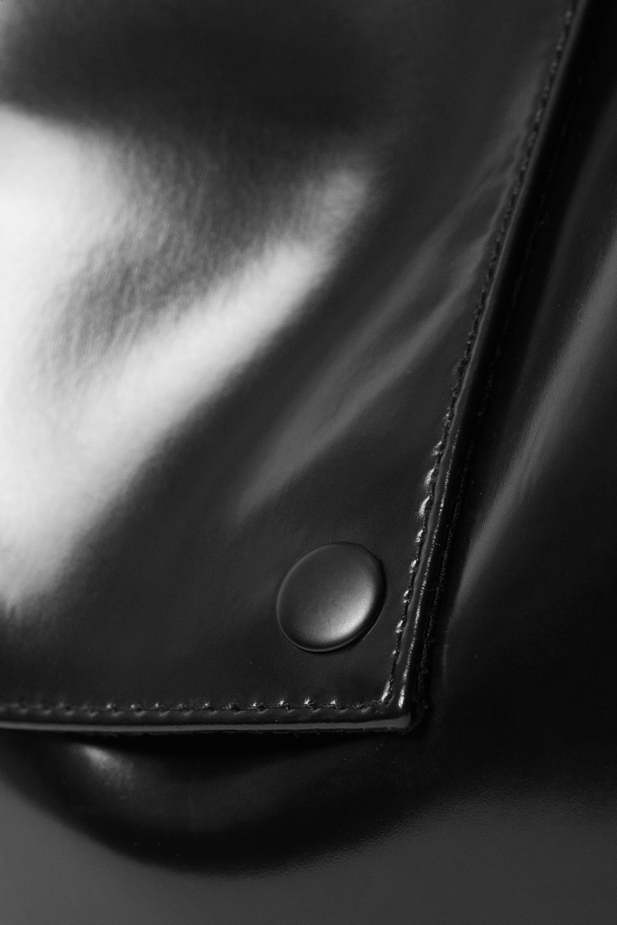 Noir - GRAND CABAS BRILLANT - 7