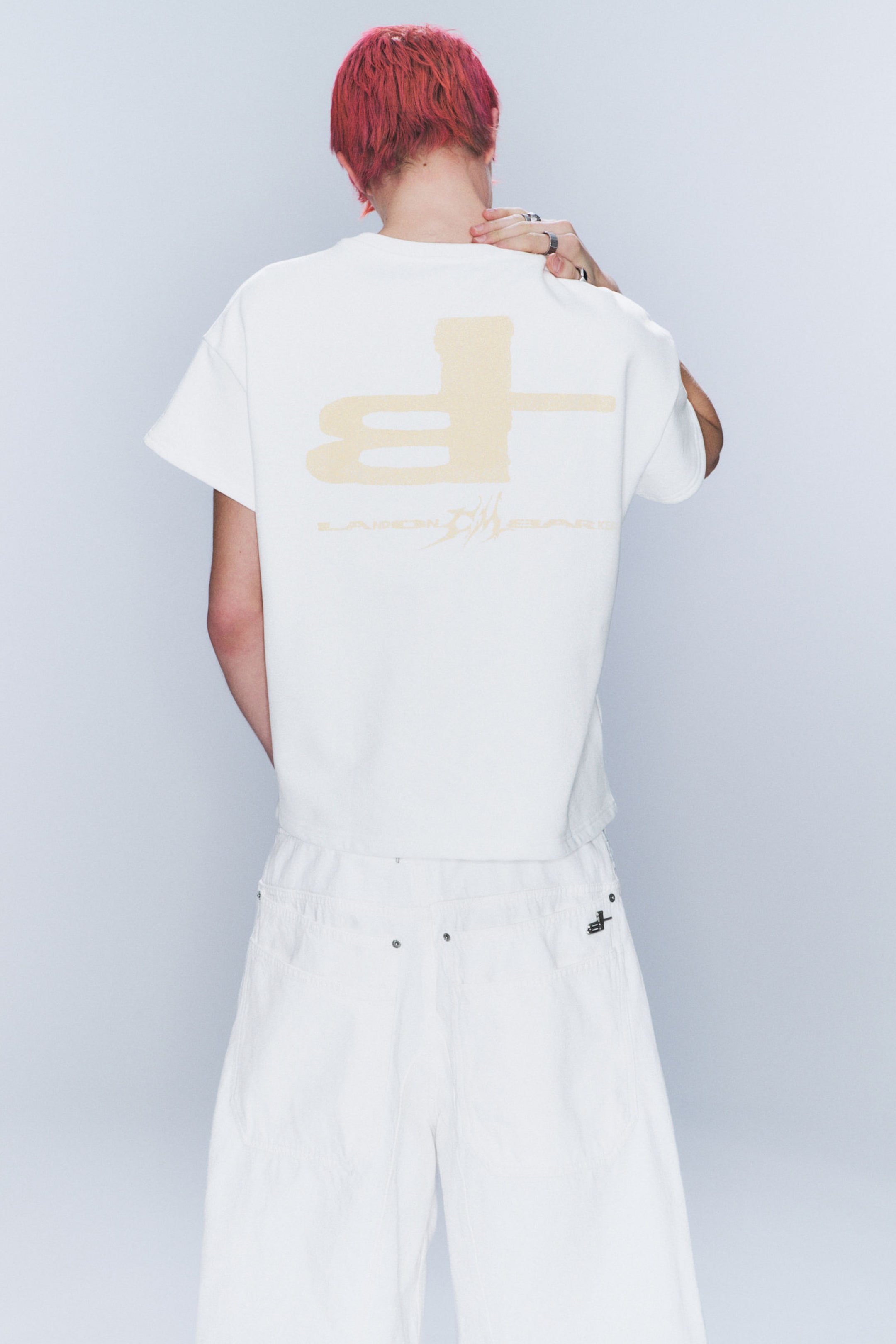 Wit - geel logo - CM x LB boxy uniseks T-shirt met print - 5