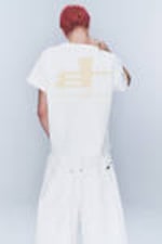 Wit - geel logo - CM x LB boxy uniseks T-shirt met print - 5