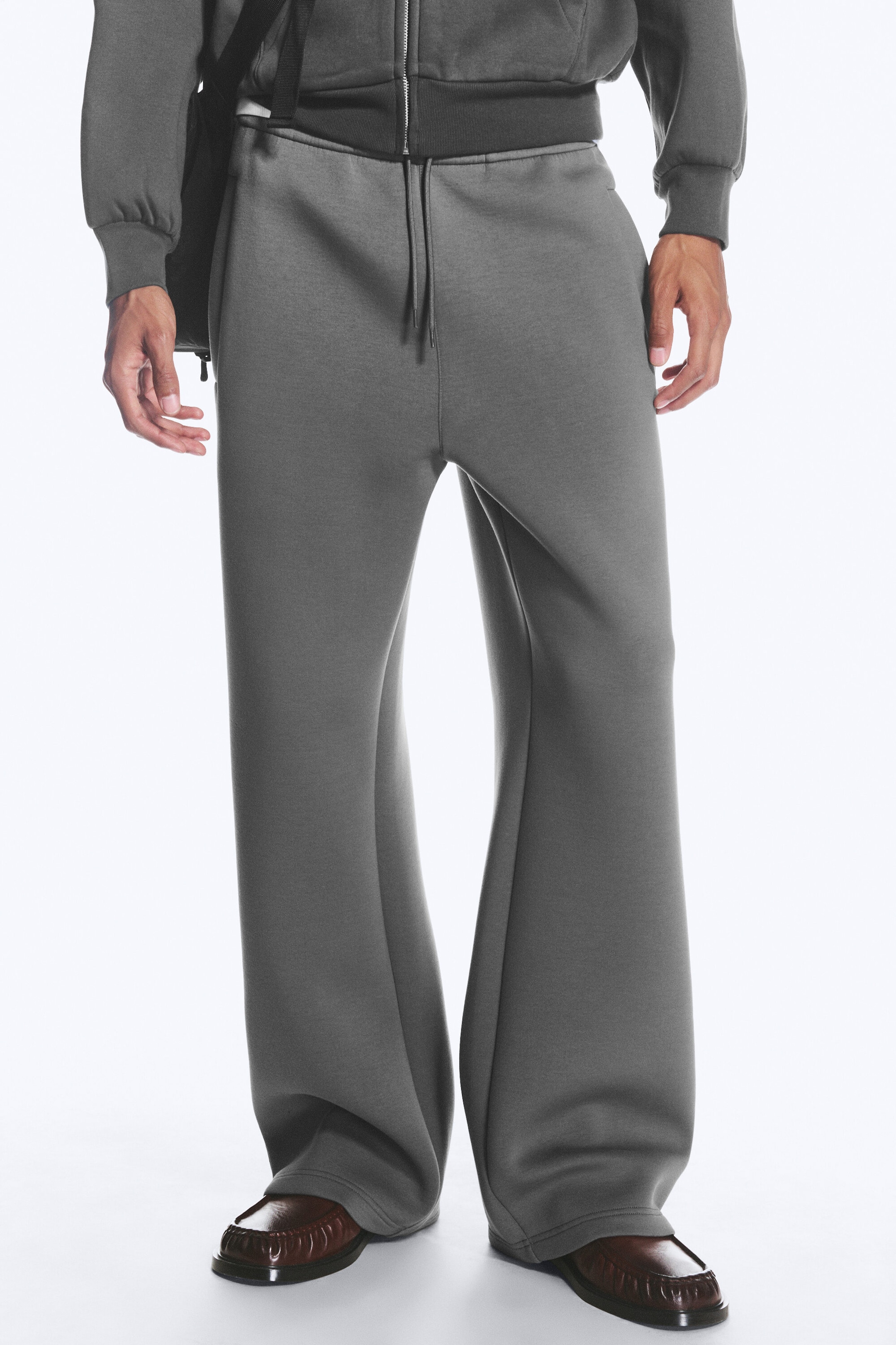 Gris foncé - Pantalon en textile façon néoprène Loose Fit - 2