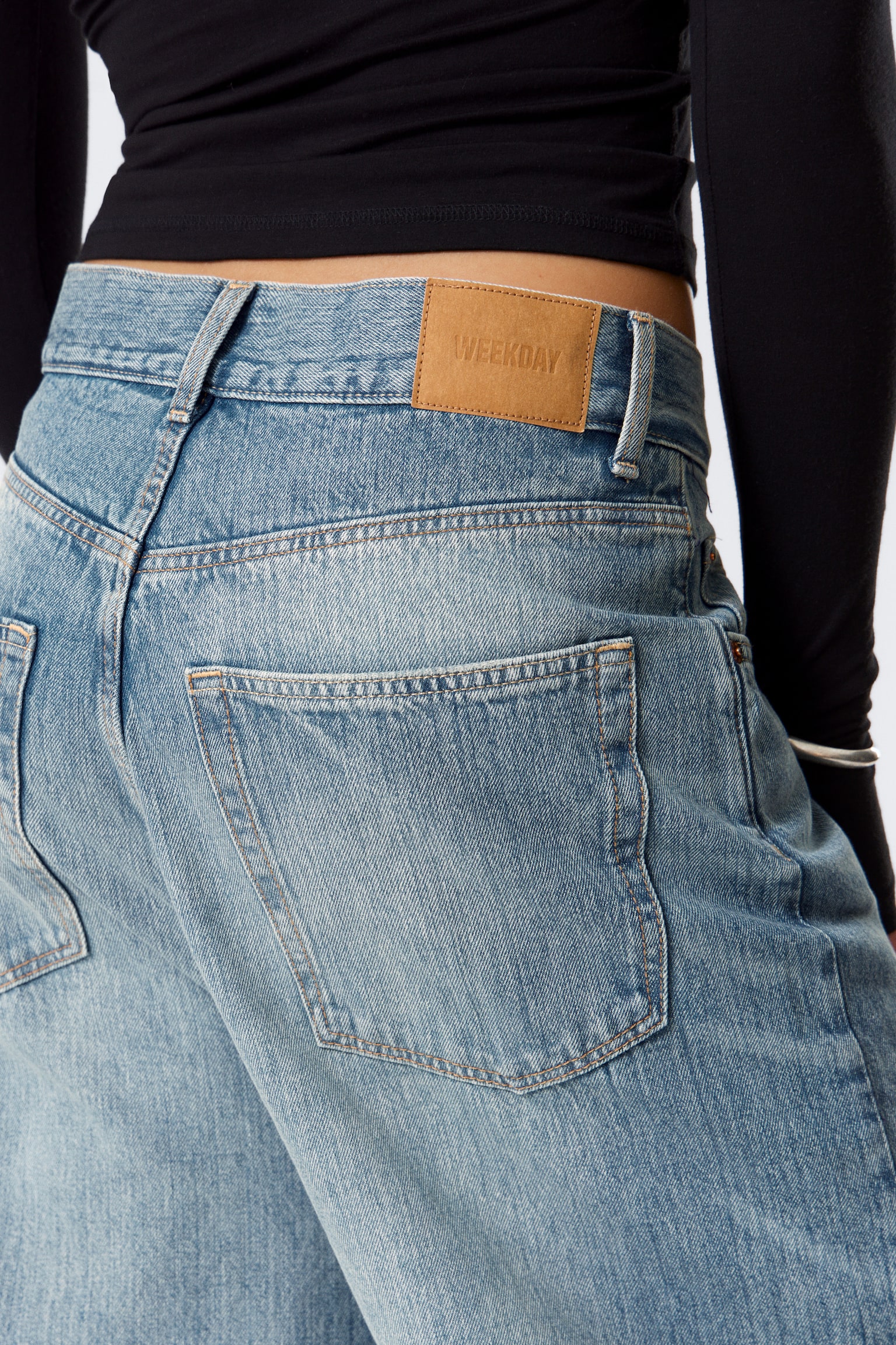 Astro Loose Extra Baggy Leg Jeans - Blue Stream - 4