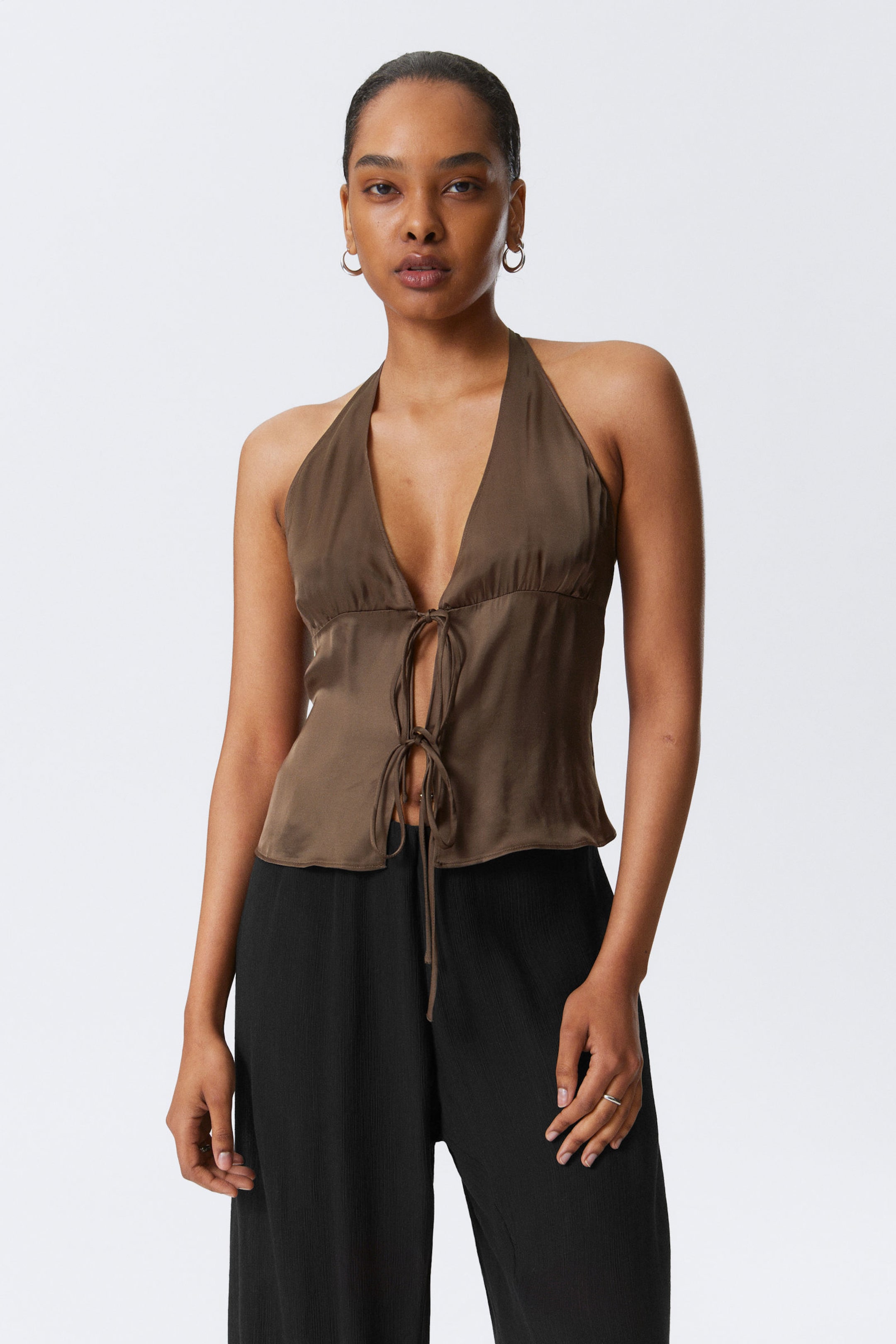 #4F453F - Tie-Front Halterneck Top - 1