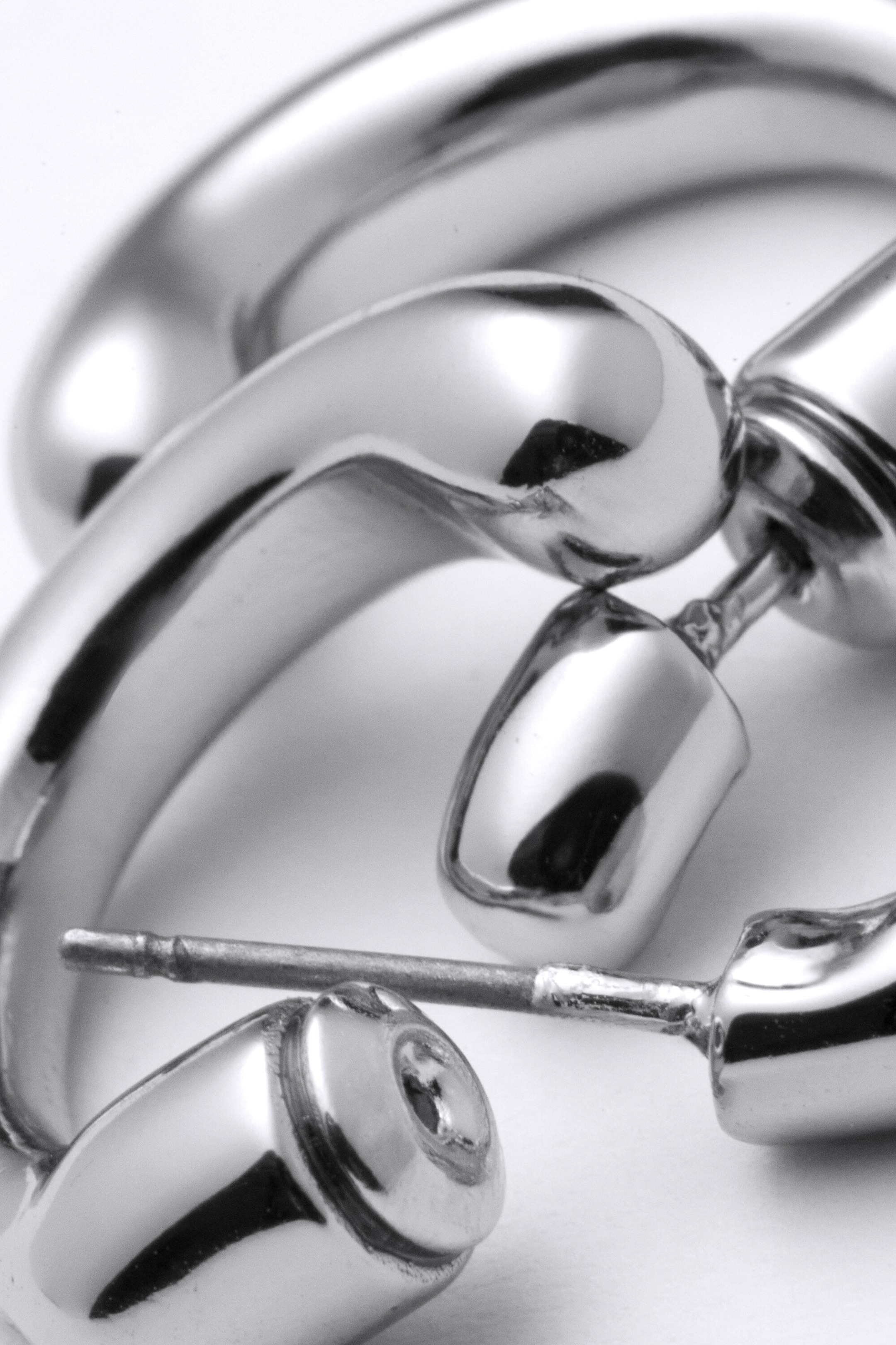 Grey Silver - Wave mini hoops - 2