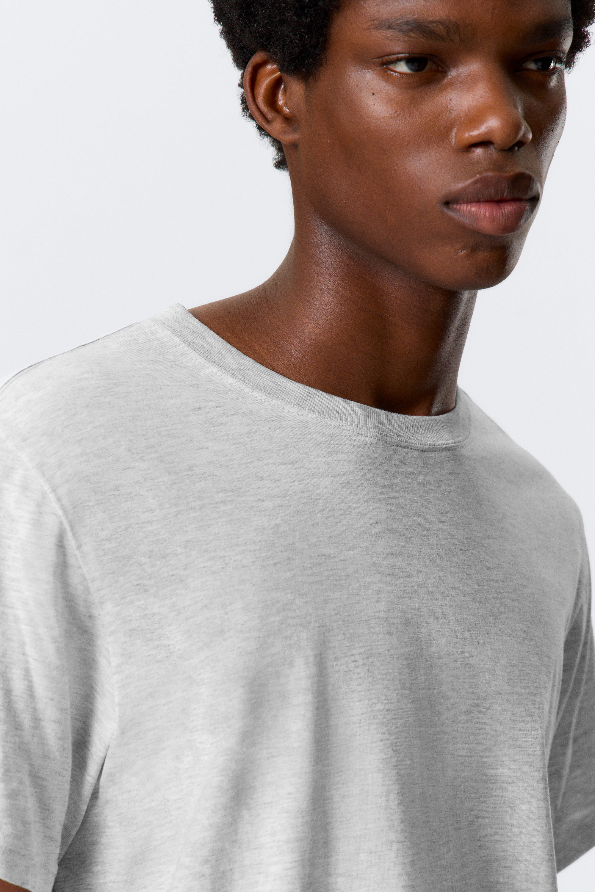 Grey Melange - Standard Midweight T-shirt - 2