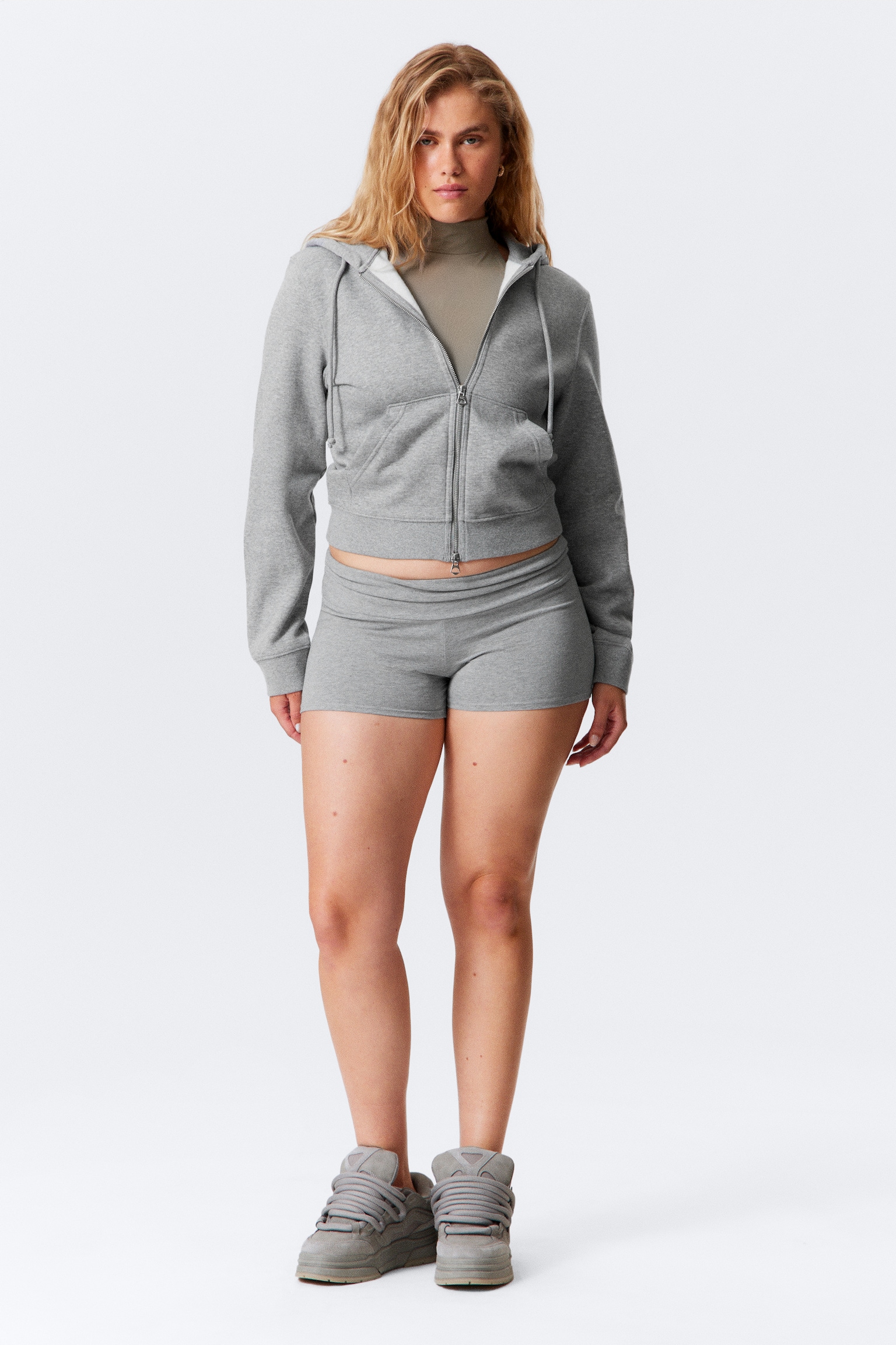 Low Hotpants - Grey Melange