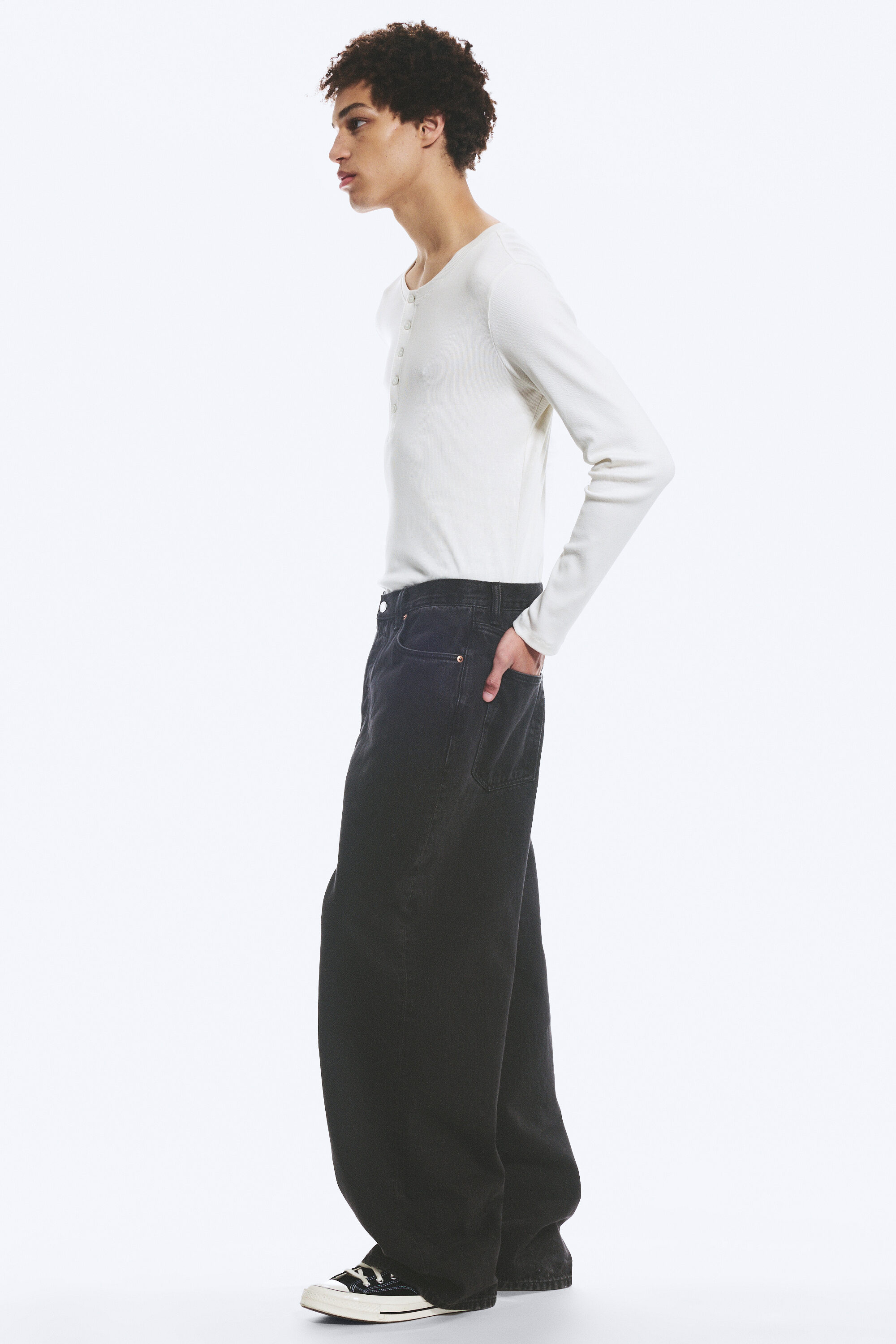 astro mid rise loose baggy unisex jeans - Tuned Black - Black