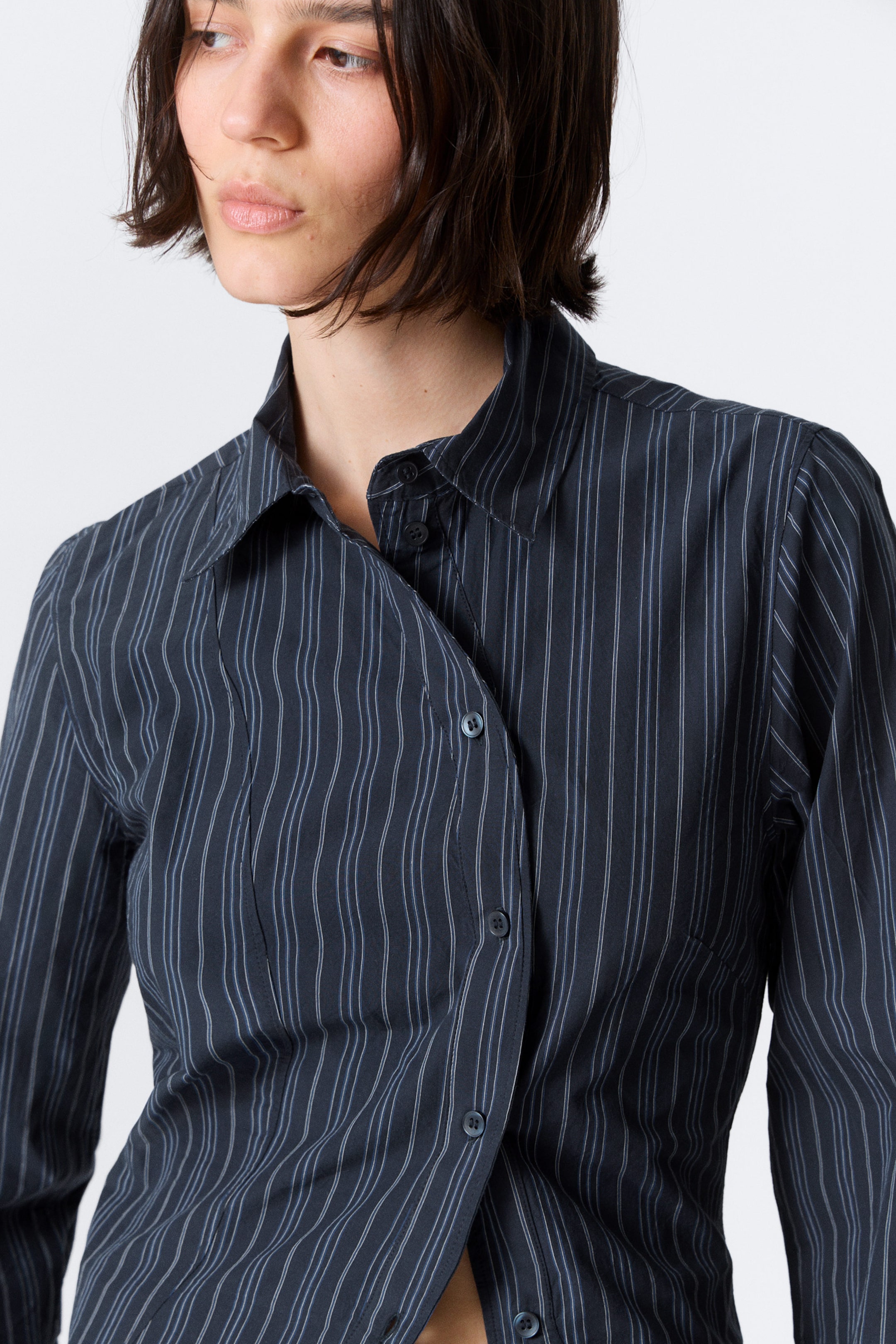 Striped Dark Blue - Asymmetric Fitted Poplin Shirt - 2