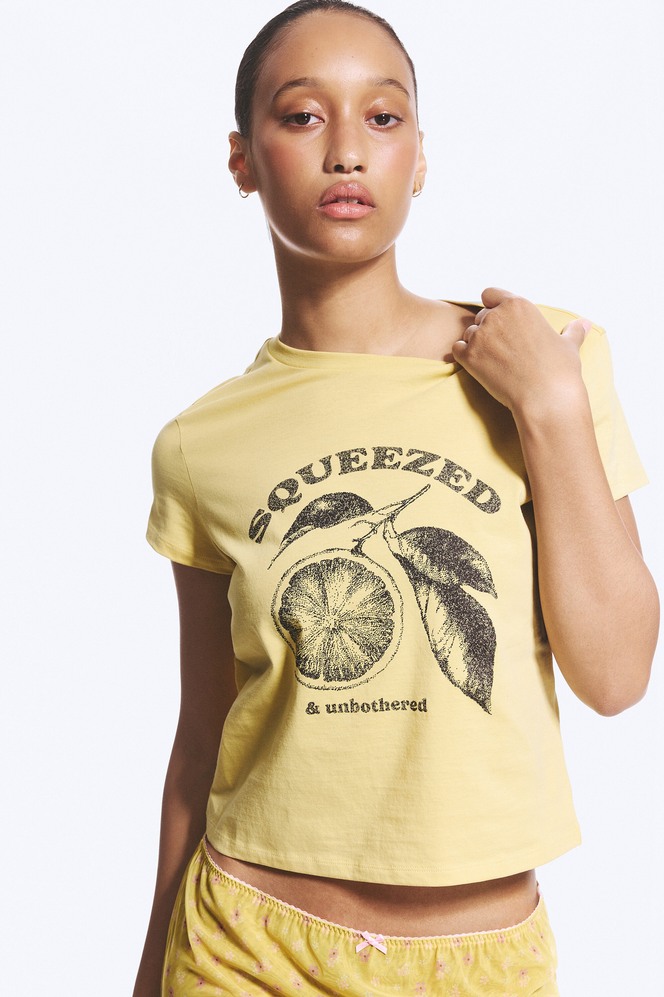 Dimmig Ljusgul - Lime - ROSABEL PRINTAD BABY TEE - 1