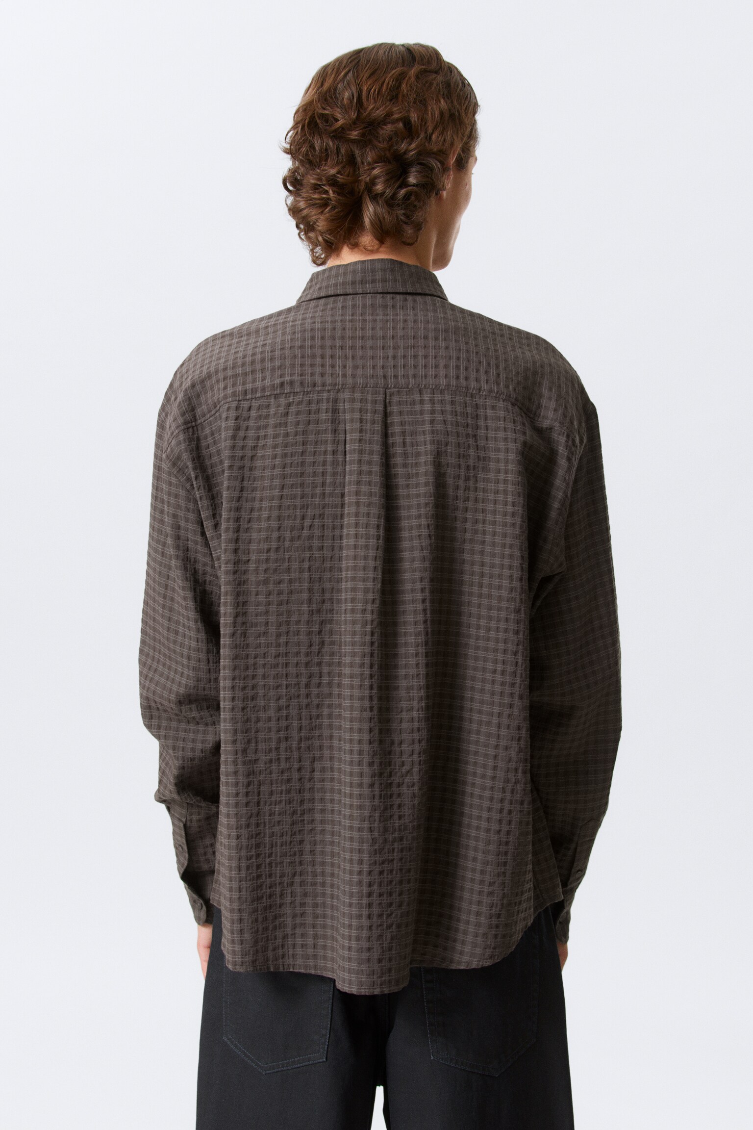 Volná strukturovaná košile s knoflíky - Tmavě hnědá kostkovaná/Checked Grey - 5