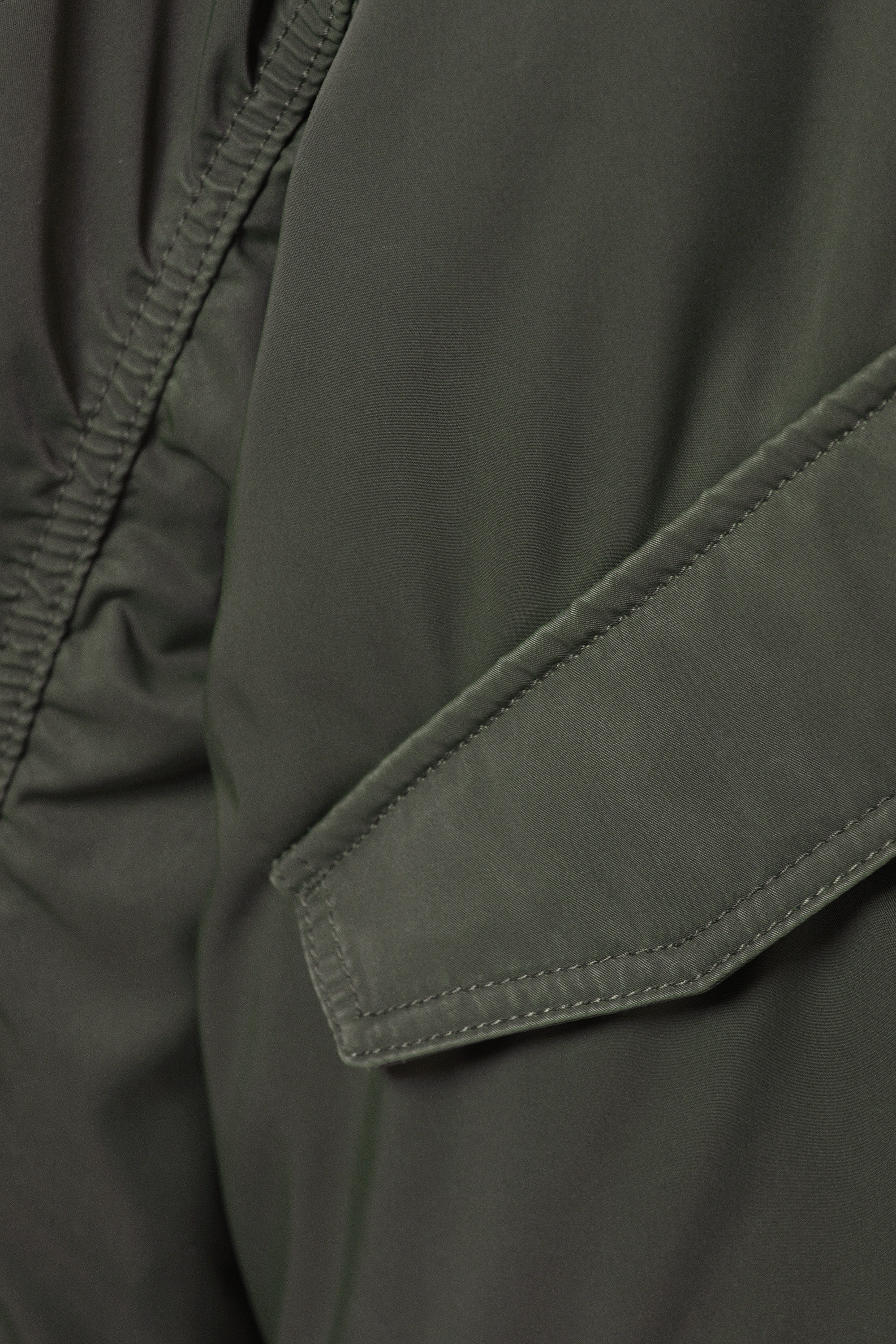 Mörk khakigrön - Oversized bomberjacka i twill - 5