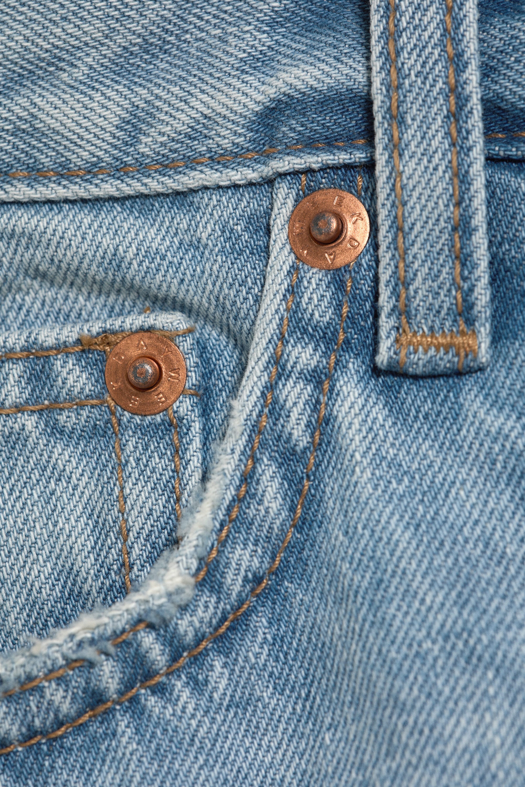 Kimberly Worn - Medium Blue - Ash Loose denim shorts - 5