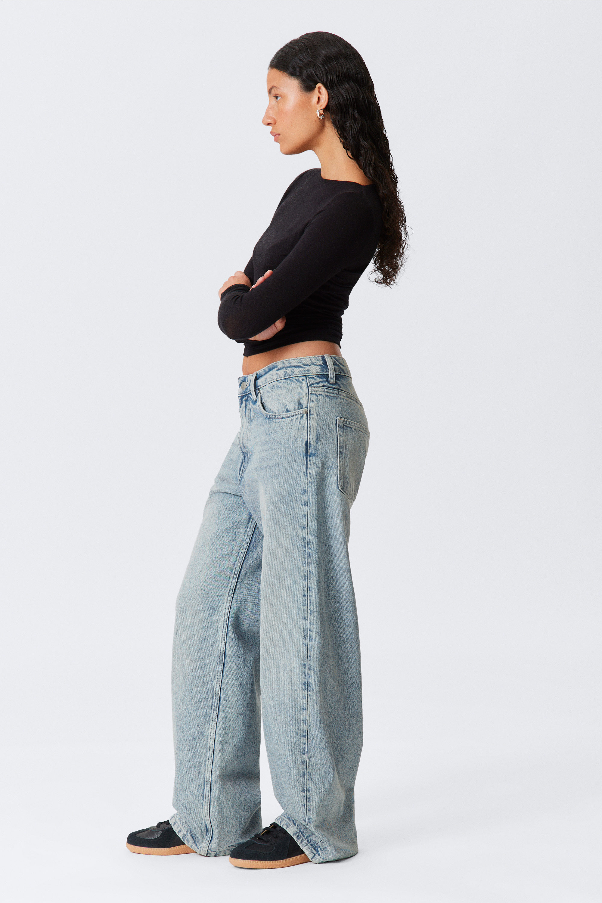 Notus Blue - Light Blue - Missy Low Rise Loose Straight Leg Jeans - 2