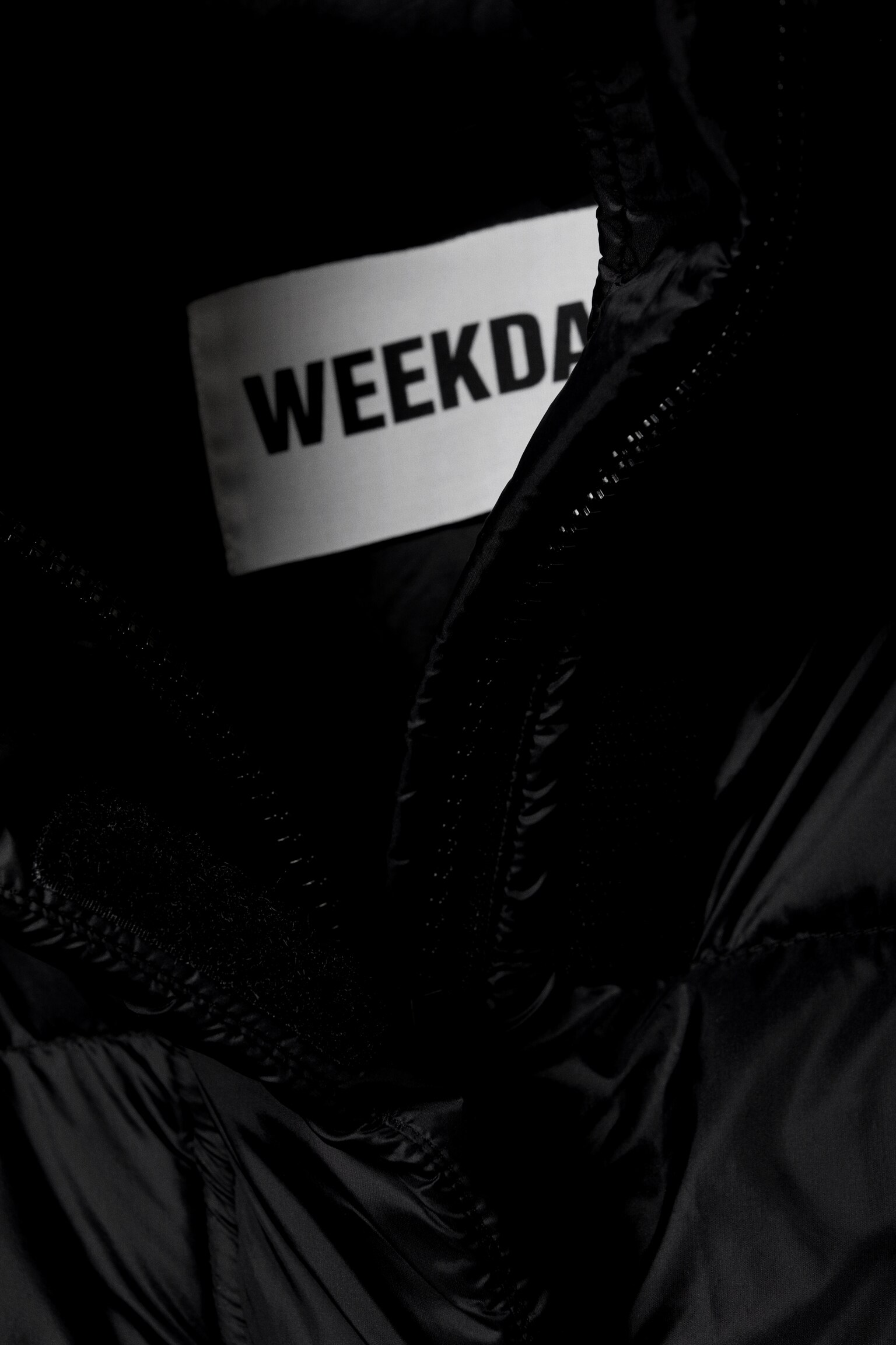 Oversized Recycled Down Puffer Jacket - Black - 2