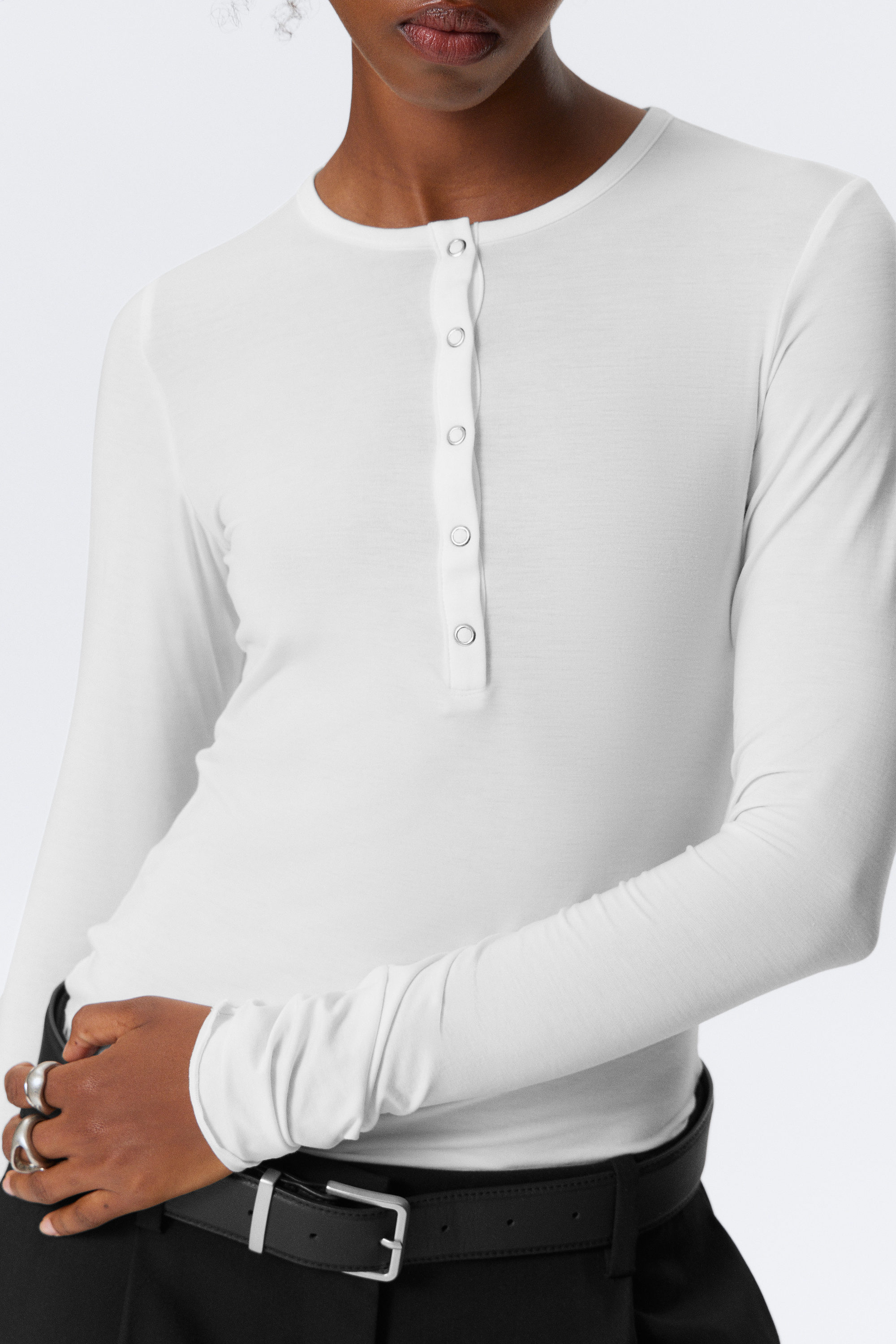 White - Fitted Long-Sleeved Henley Top - 2