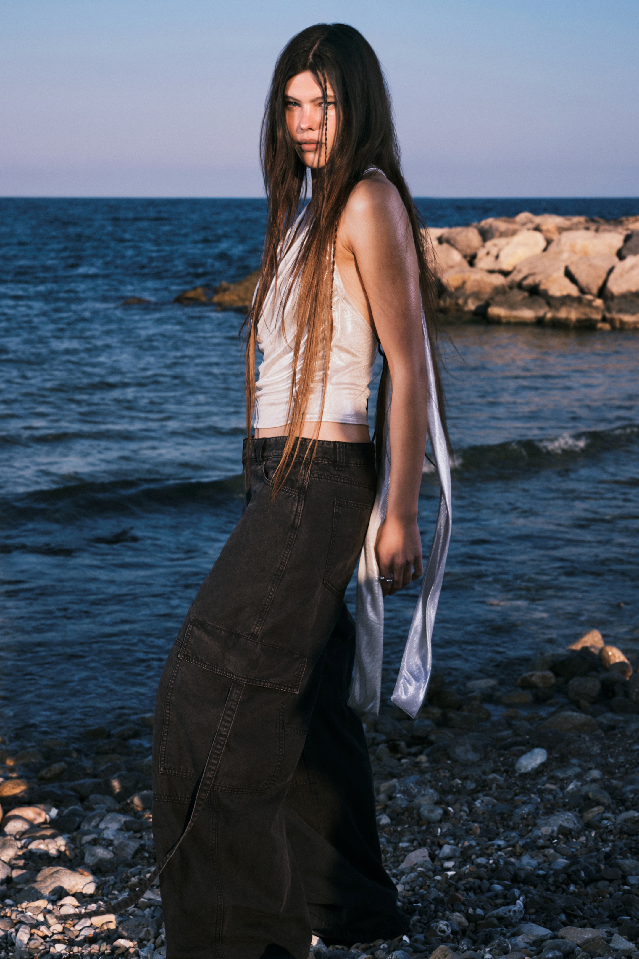 Ingrandisci l'immagine: Low Rise Cargo Strap Twill Trousers - Dark Grey - DONNA | H&M CH 1