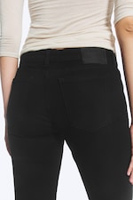 Black Rinse - Black - Neptune Low Rise Slim Straight Jeans - 4