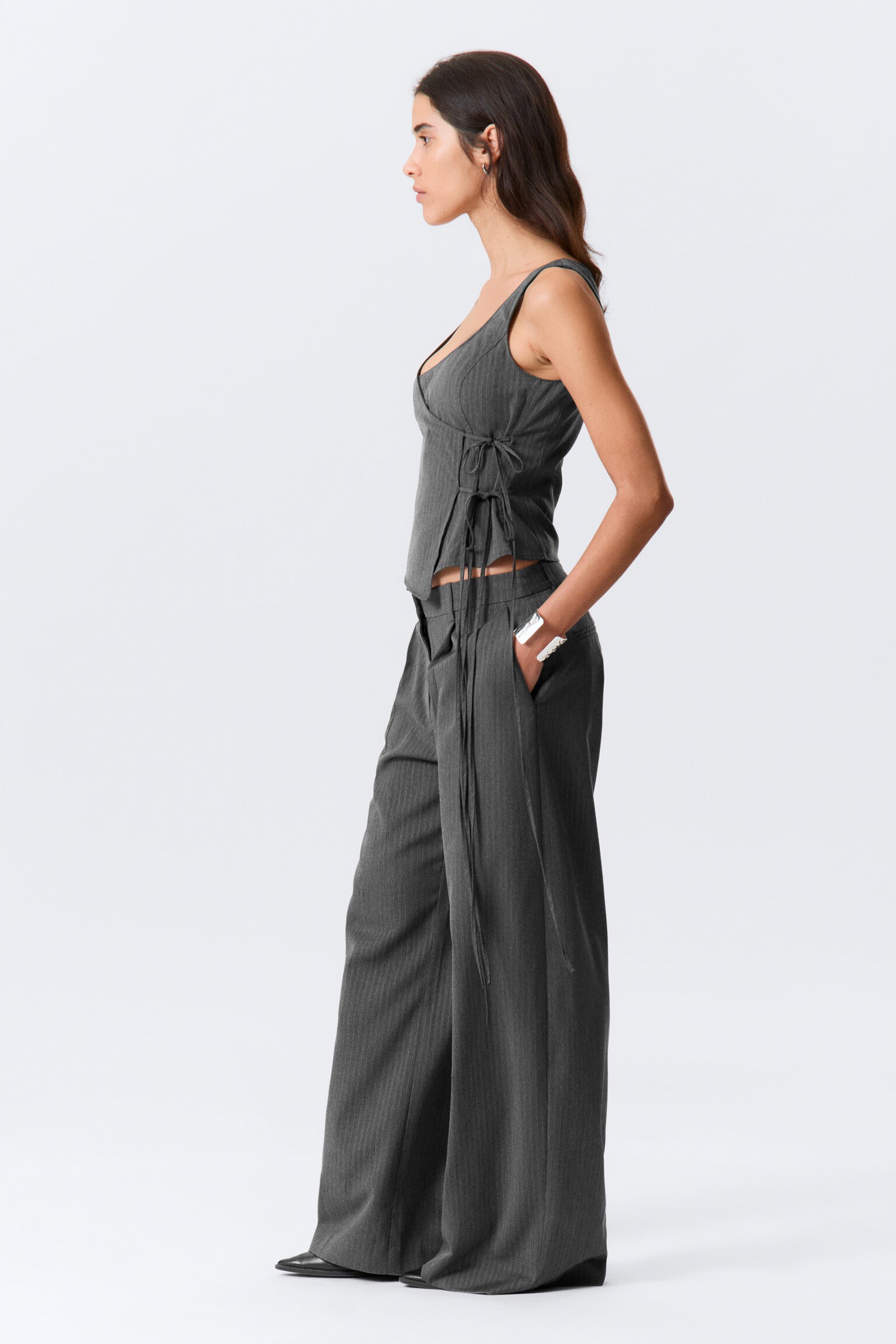 Low Waist Wide Suiting Trousers - Šedý melír s proužky/Tmavá khaki zelená/Black - 4