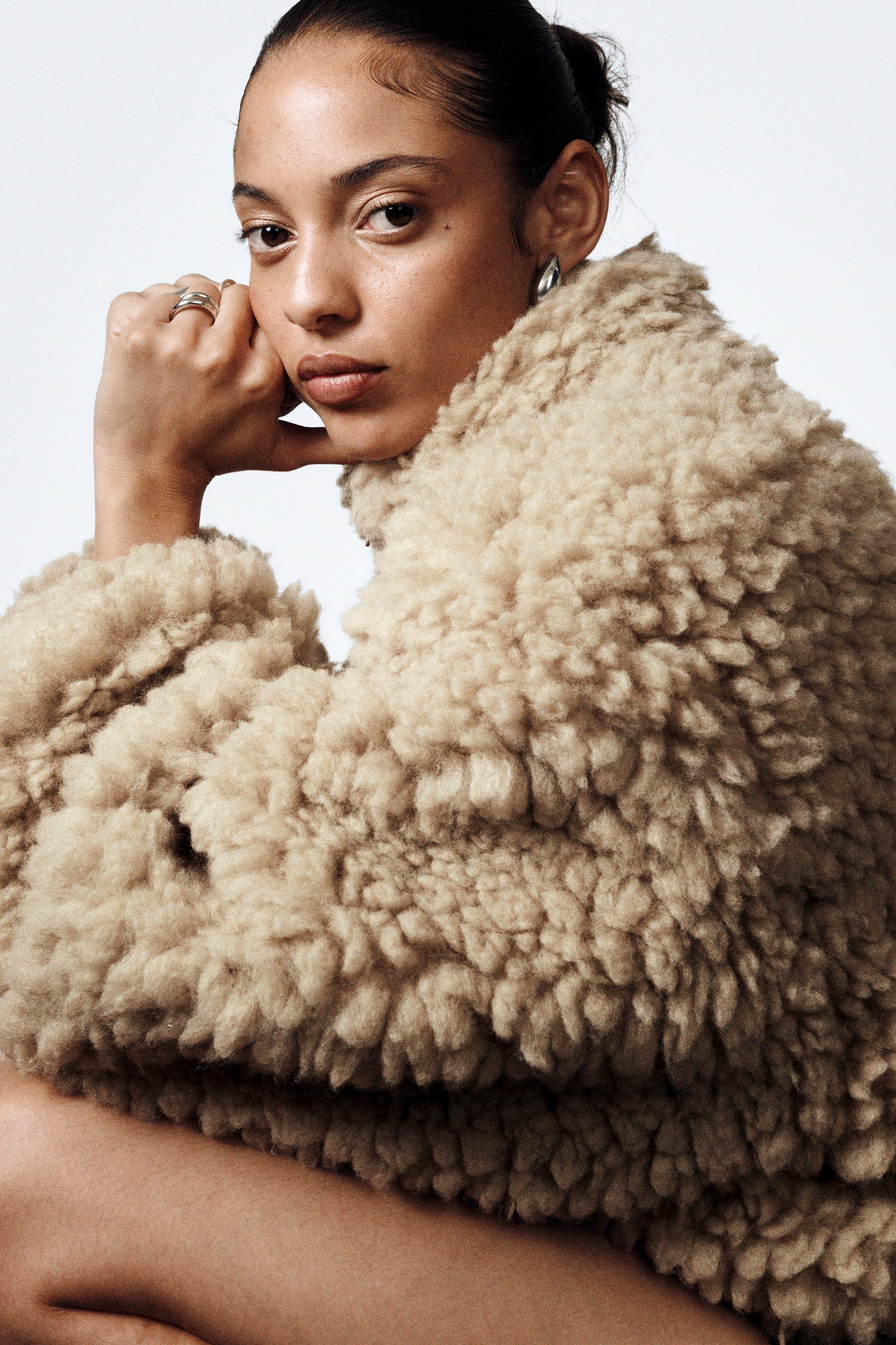 Oversized Fluffy Zip Jacket - Dusty Beige - 4