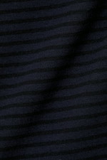 Dunkelblau gestreift - Schlankes Baumwoll-Unterhemd mit V-Ausschnitt - 4