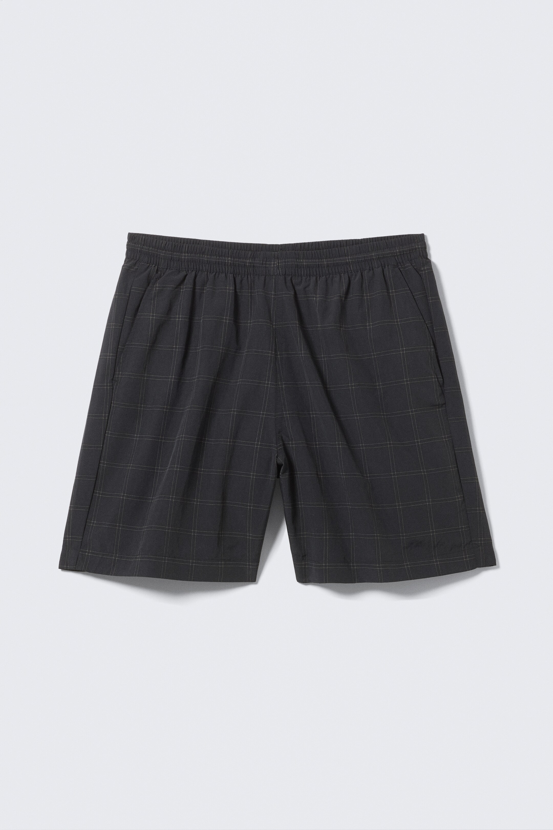 Visualizza immagine più grande: Pantaloncini da mare a quadri in nylon - Nero a quadri - UOMO | H&M IT 5